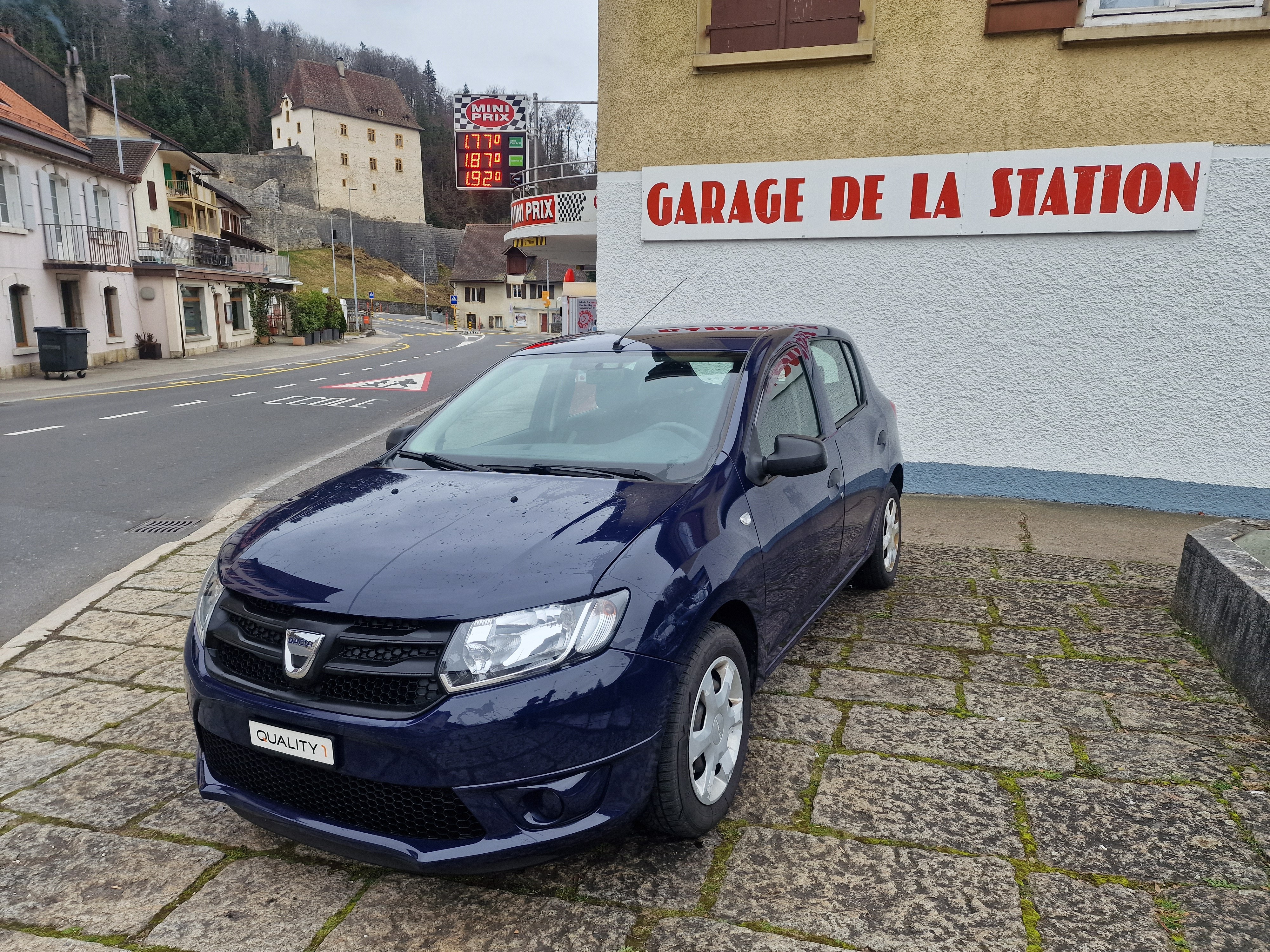 DACIA Sandero Tce 90 Lauréate