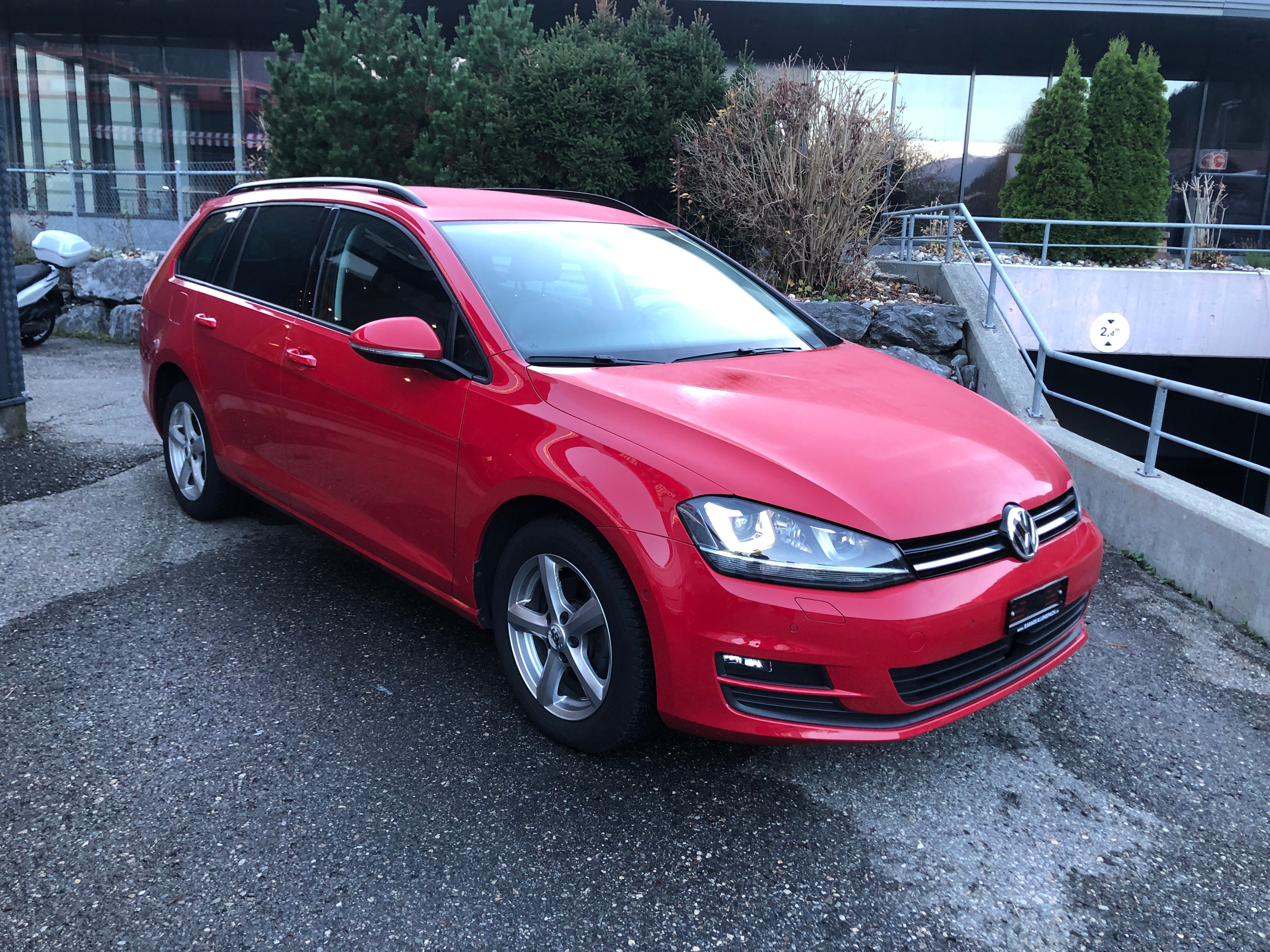 VW Golf Variant 1.6 TDI Highline 4Motion