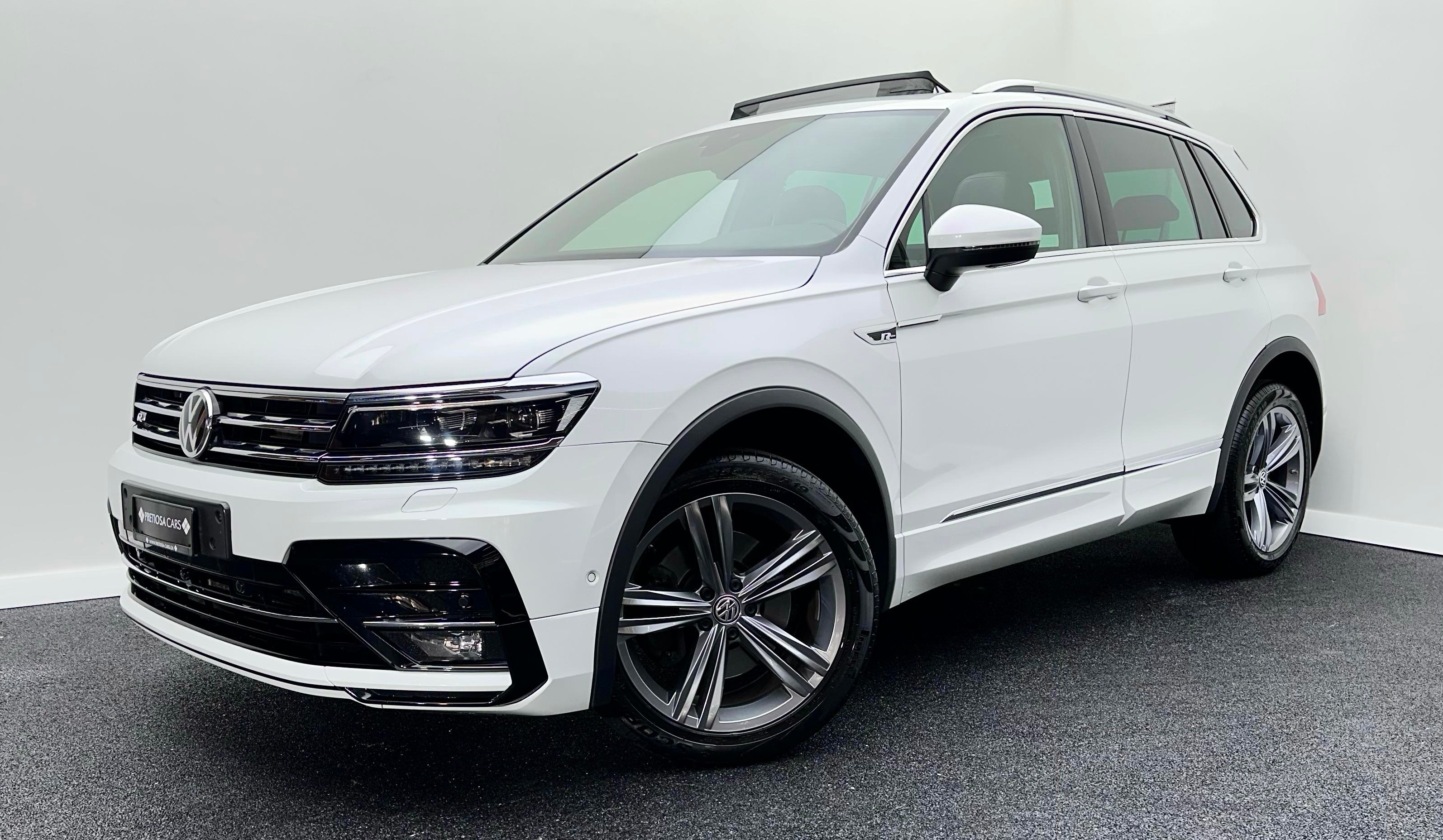 VW Tiguan 2.0 TDI R-Line SCR Highline 4Motion DSG