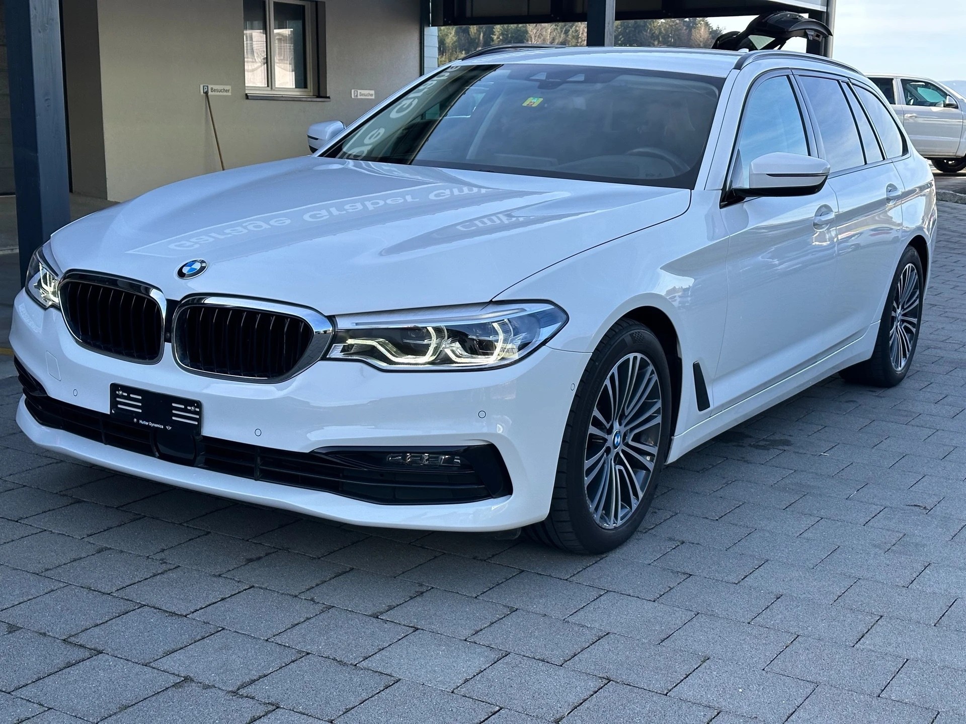 BMW 520d xDrive Touring Sport Line Steptronic