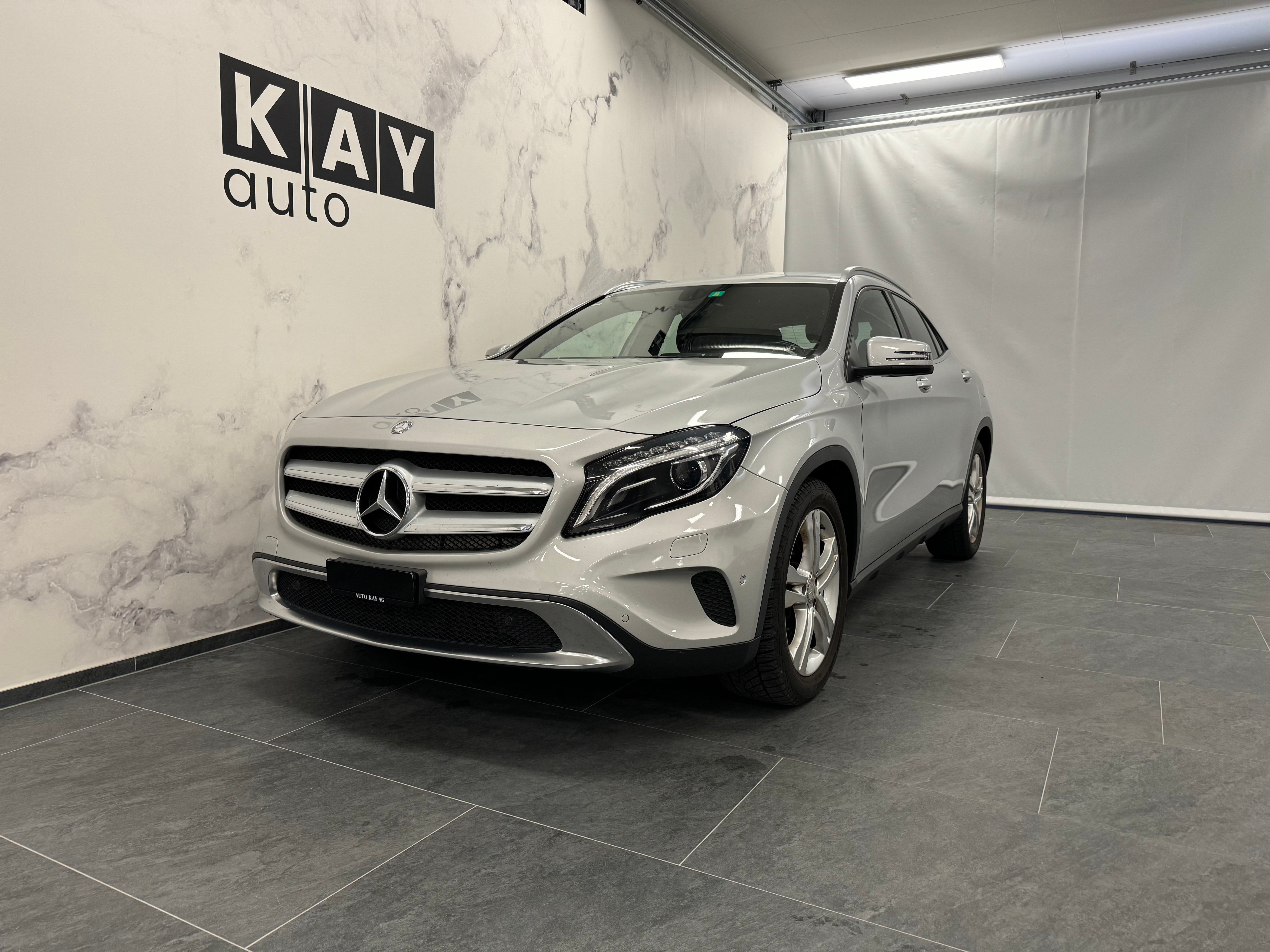 MERCEDES-BENZ GLA 200 CDI Swiss Star Edition Urban 4Matic 7G-DCT