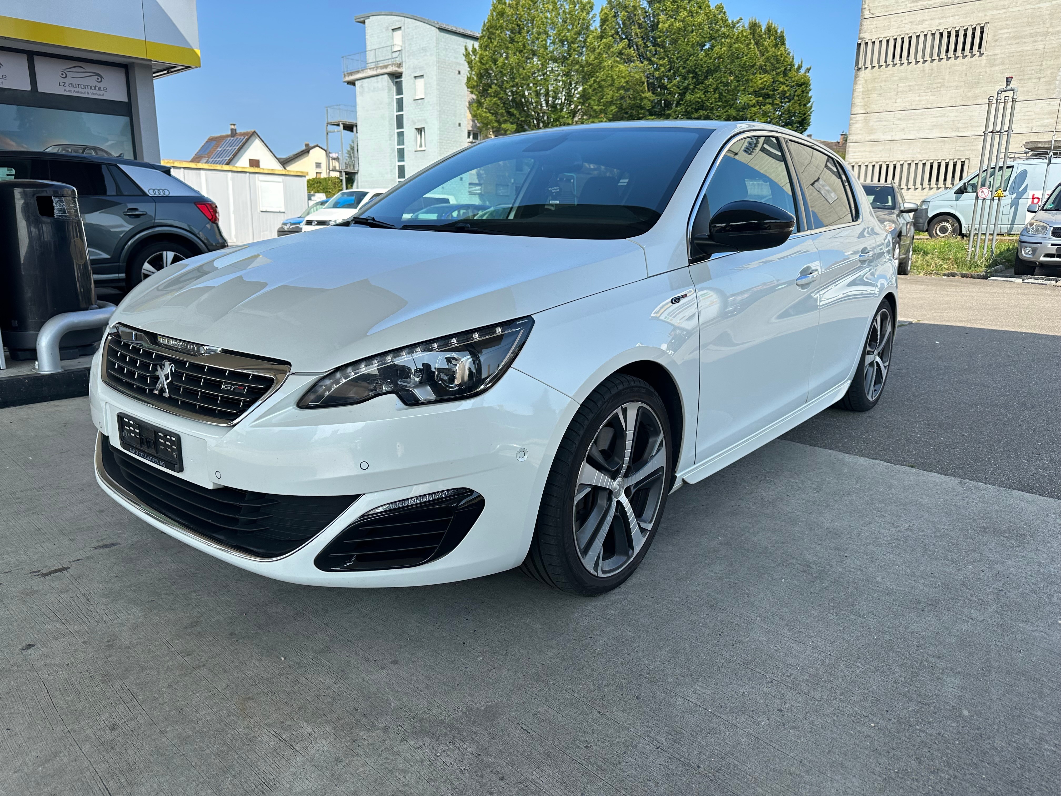 PEUGEOT 308 1.6 e-THP GT