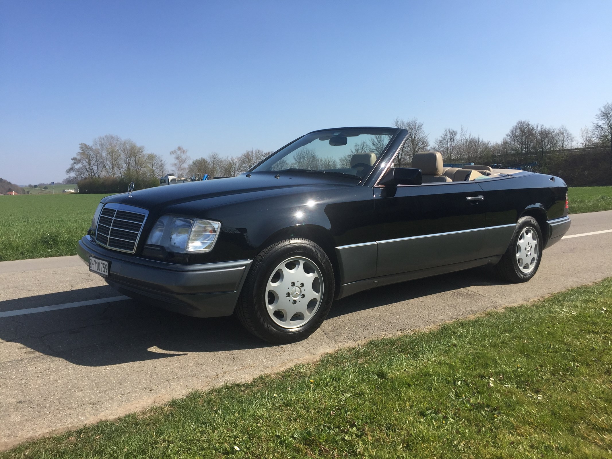 MERCEDES-BENZ E 320 Cabrio