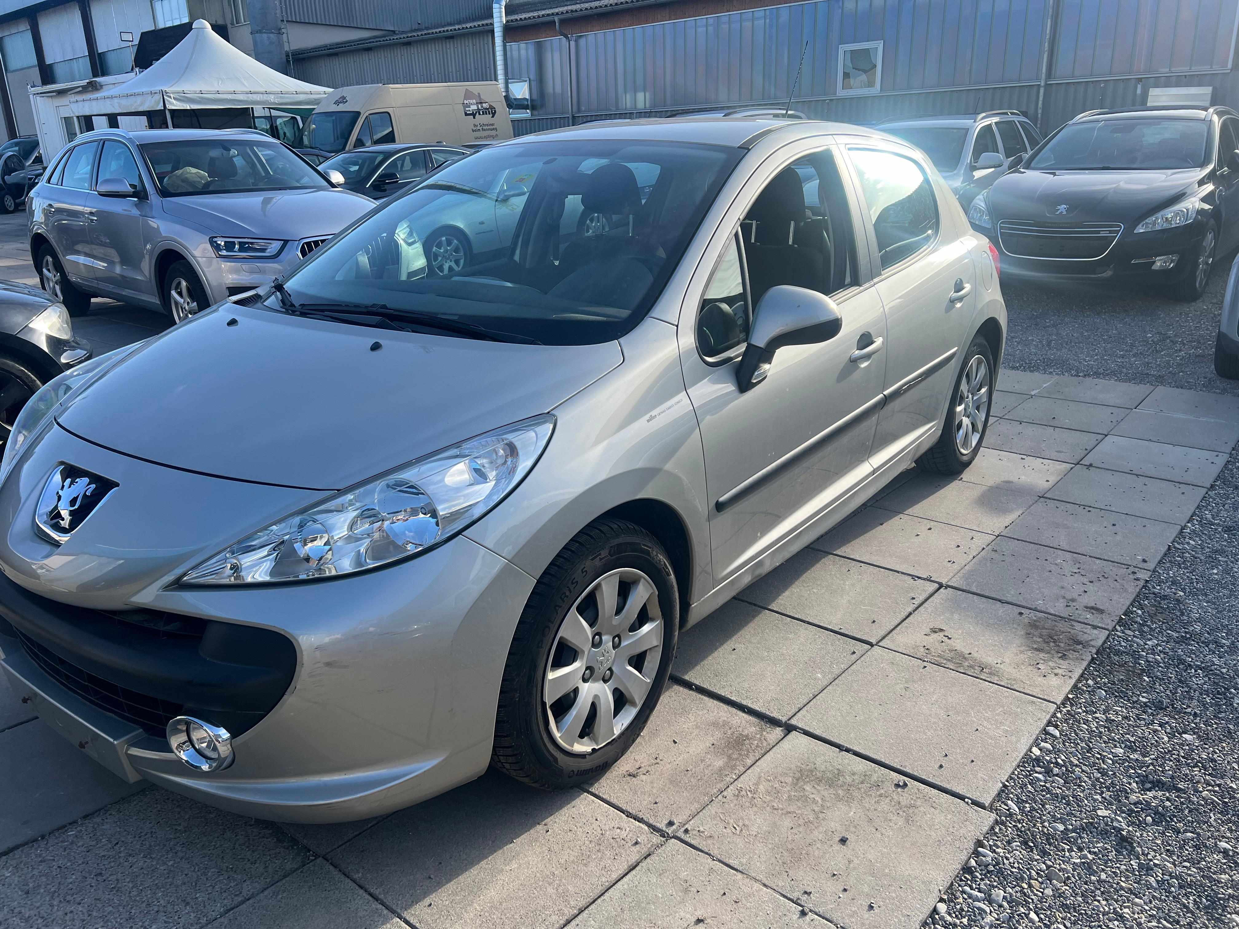 PEUGEOT 207 1.6 16V Black&Silver