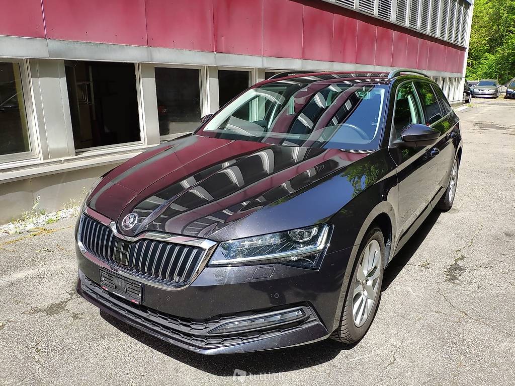 SKODA Superb Combi 2.0 TSI Ambition DSG