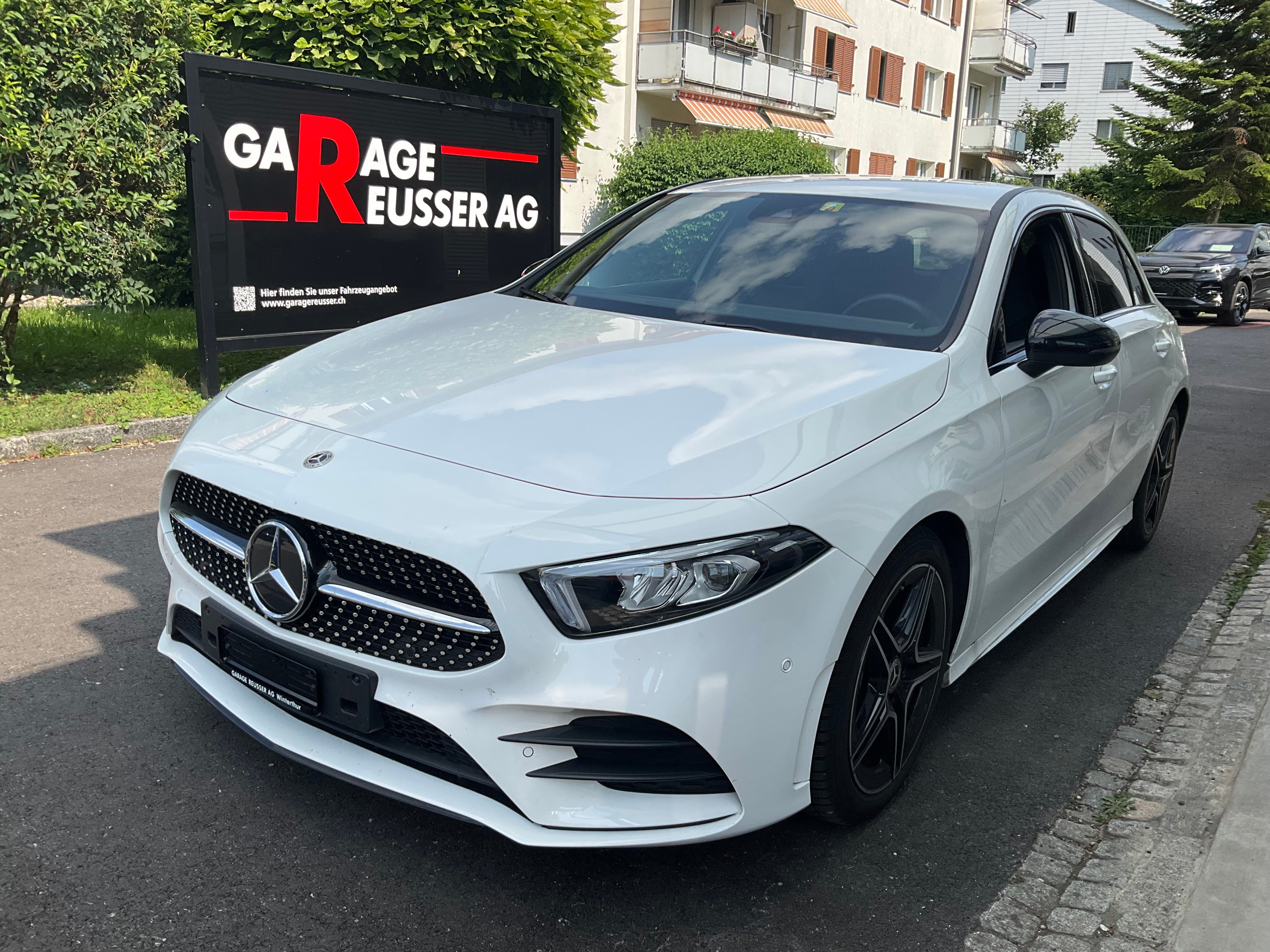 MERCEDES-BENZ A 180 AMG Line 7G-DCT