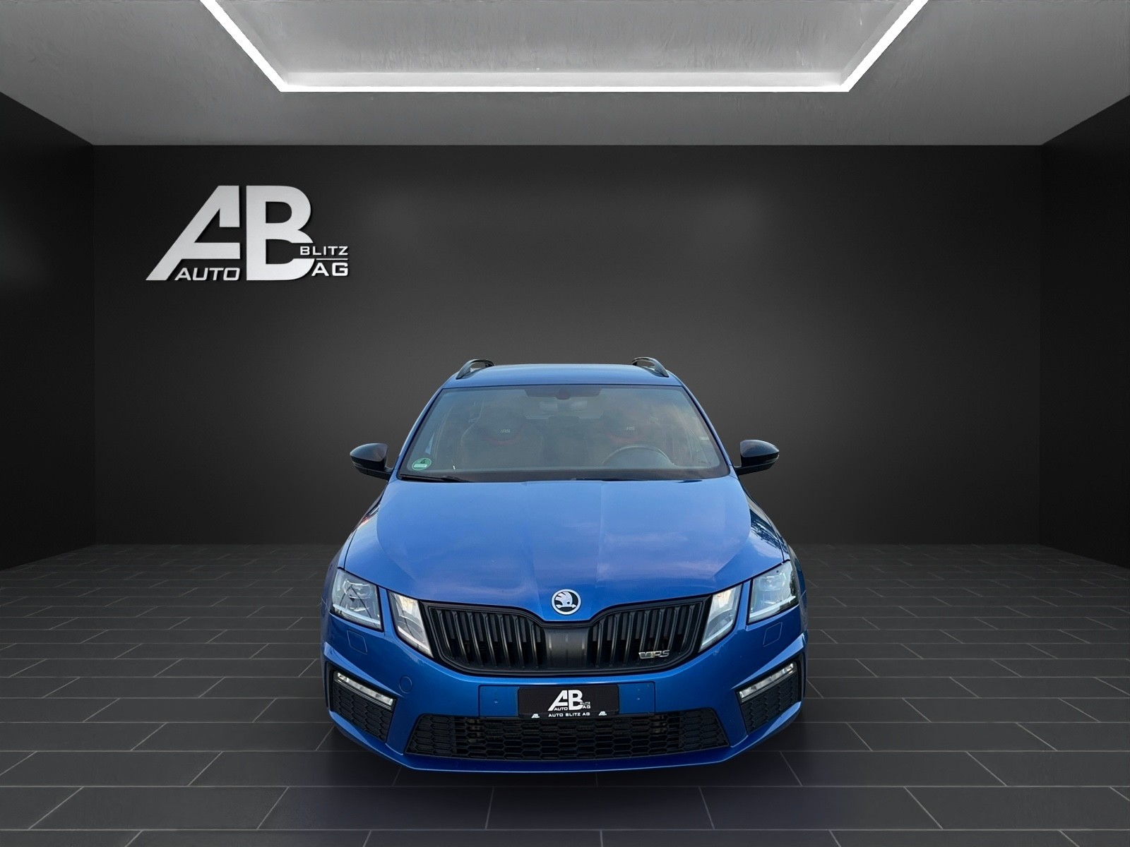 SKODA Octavia Combi 2.0 TDI RS