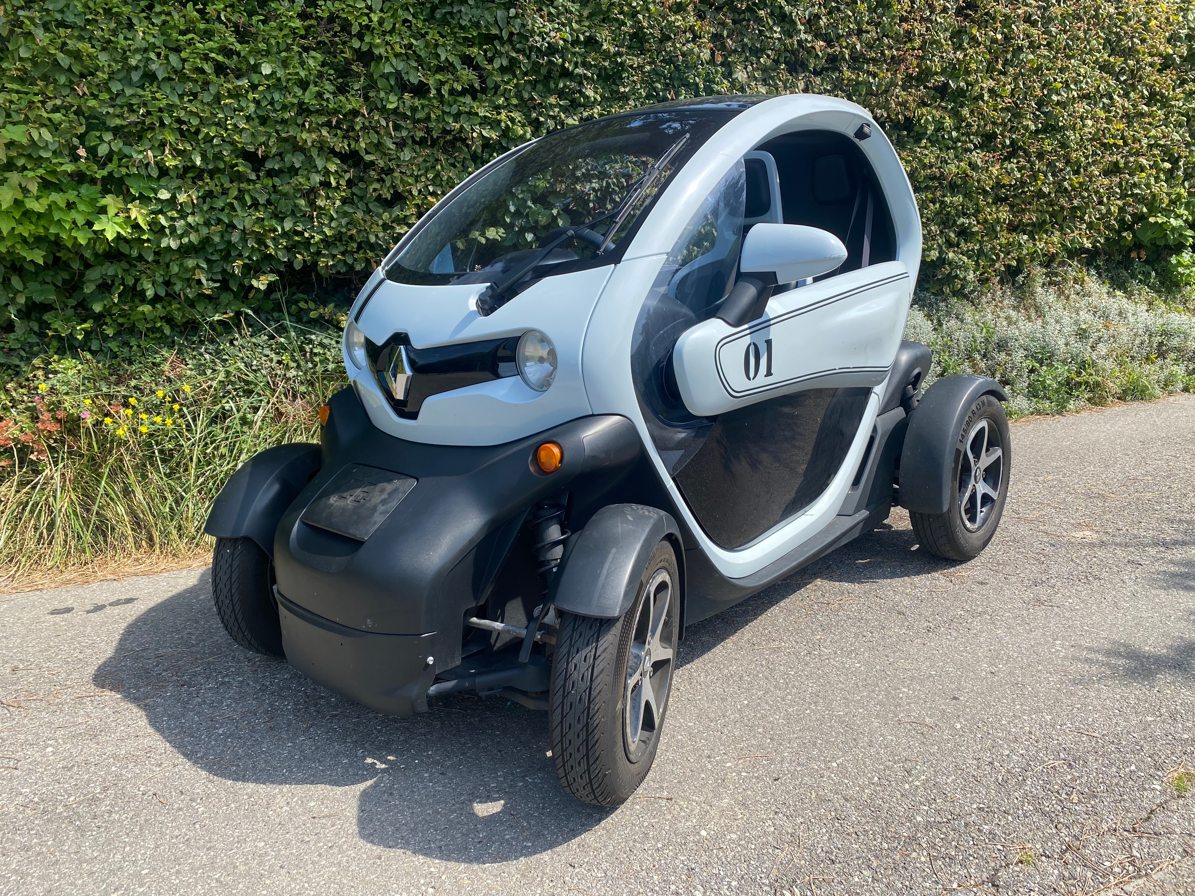 RENAULT Twizy Z.E. Sport Edition (Batterie Miete)