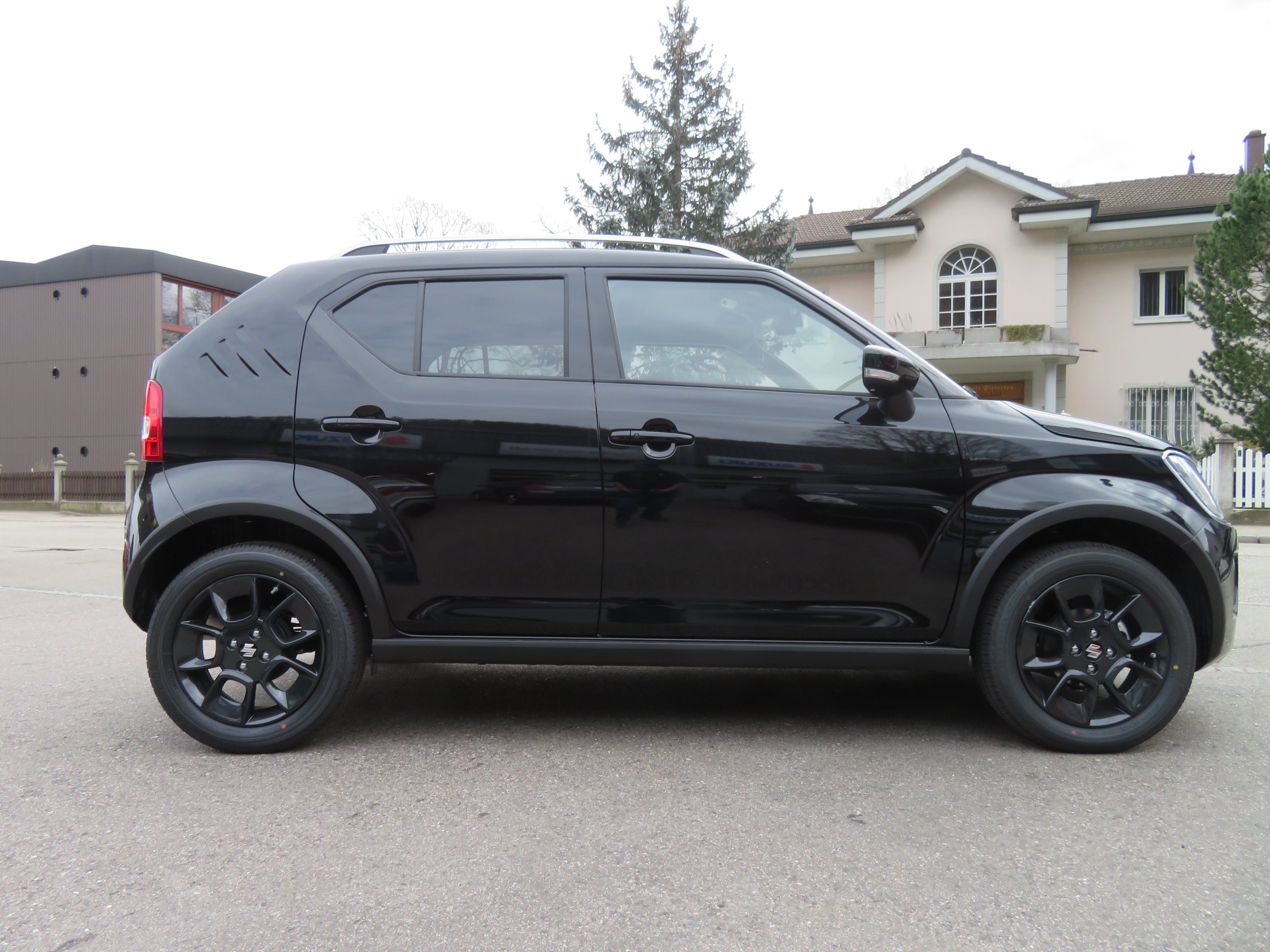 SUZUKI Ignis 1.2i Compact Top Hybrid CVT