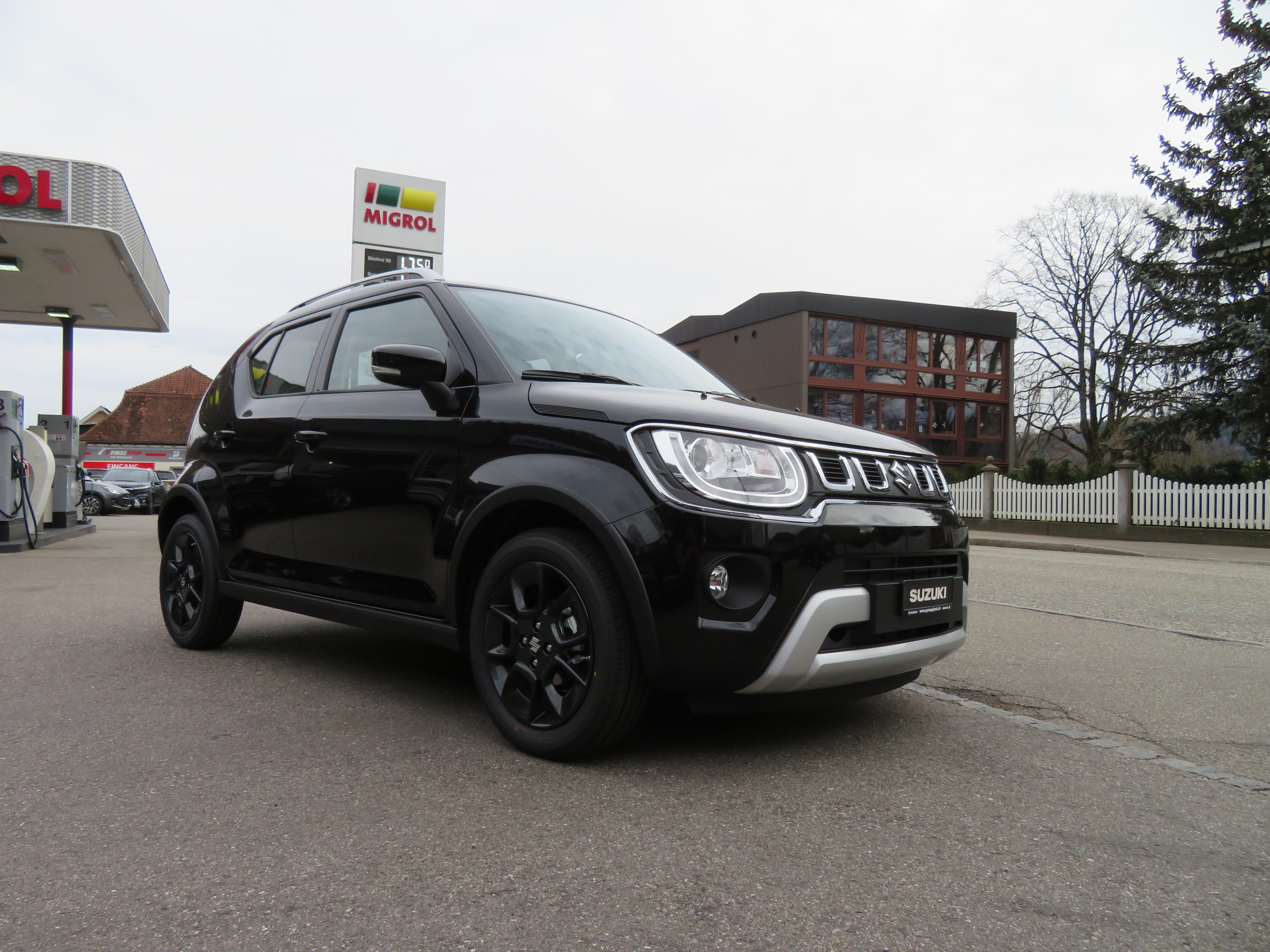 SUZUKI Ignis 1.2i Compact Top Hybrid CVT