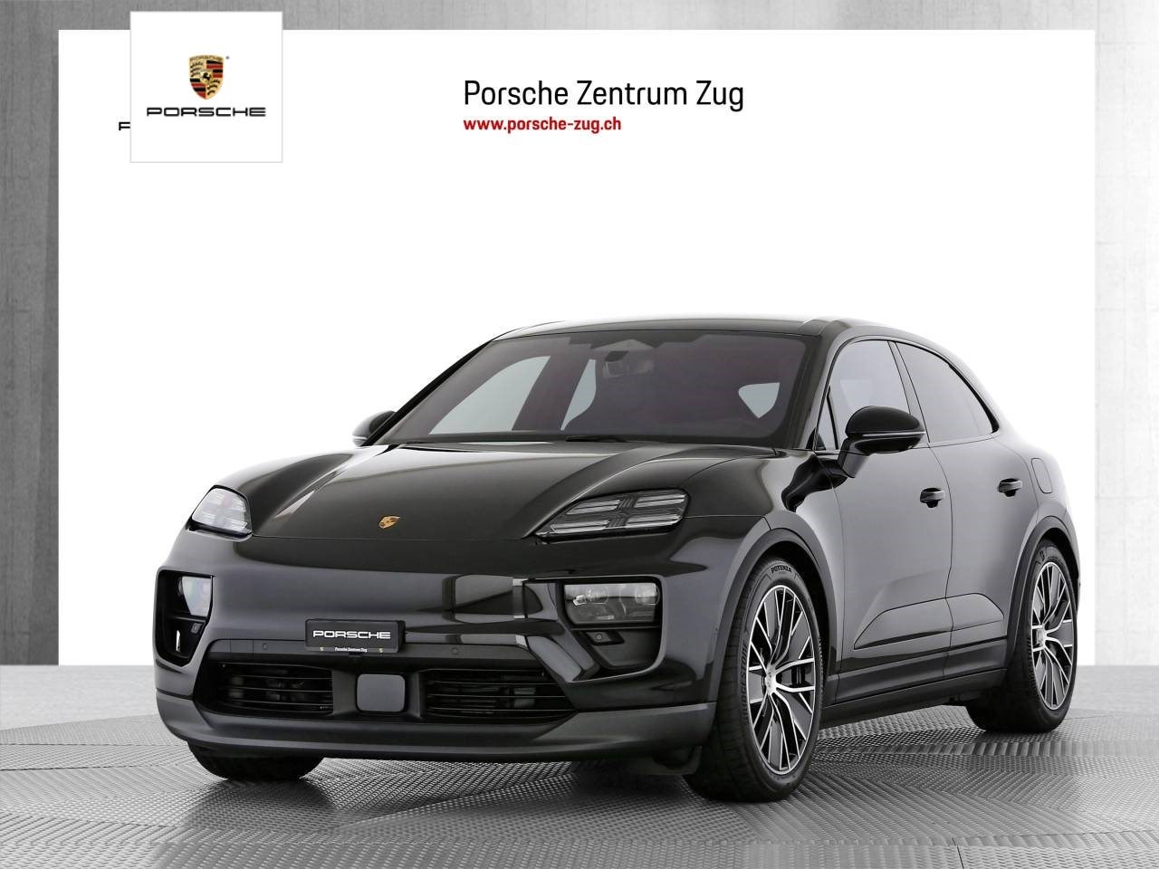 PORSCHE MACAN 4