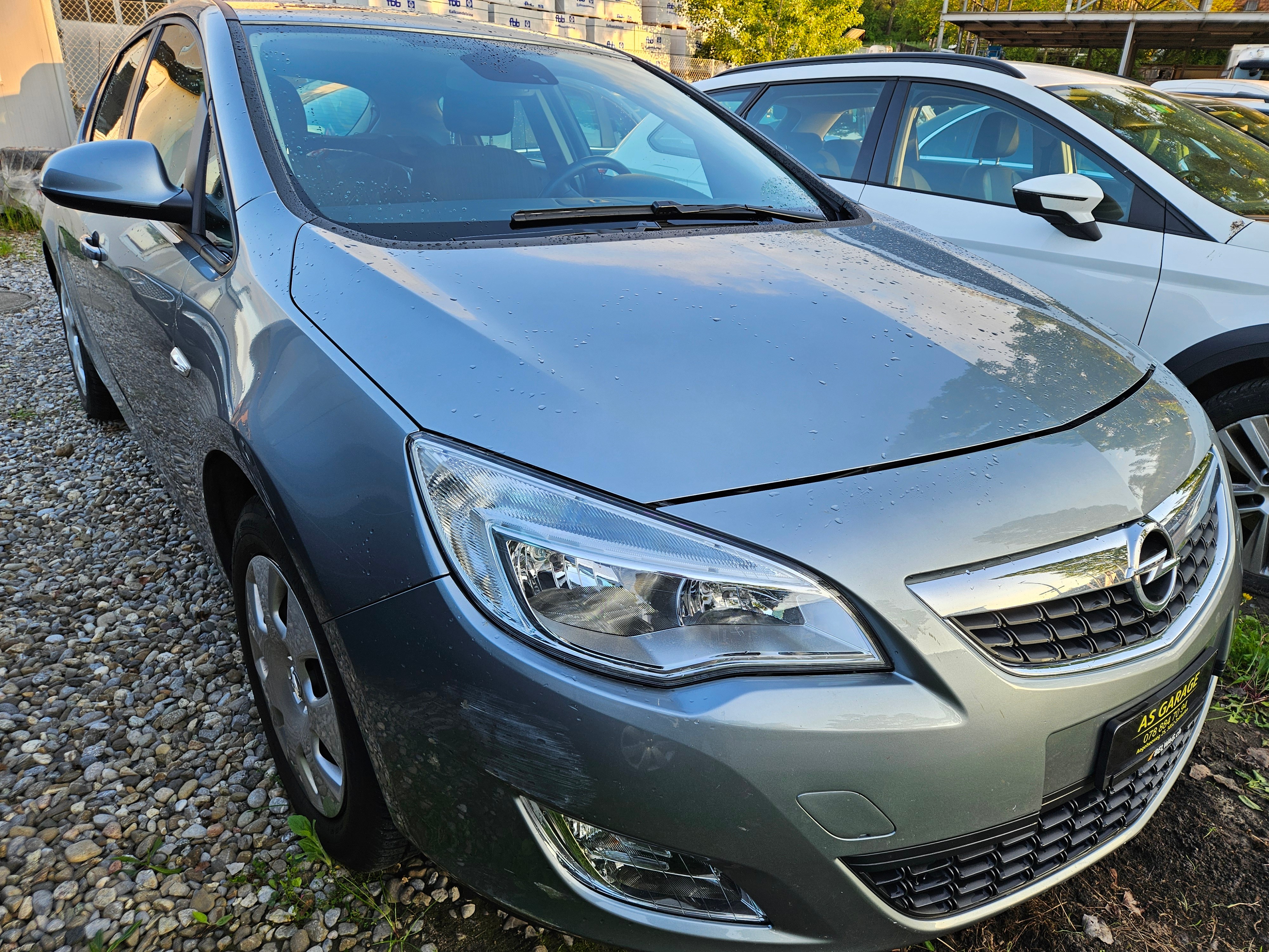 OPEL Astra 1.6i 16V Enjoy Automatic