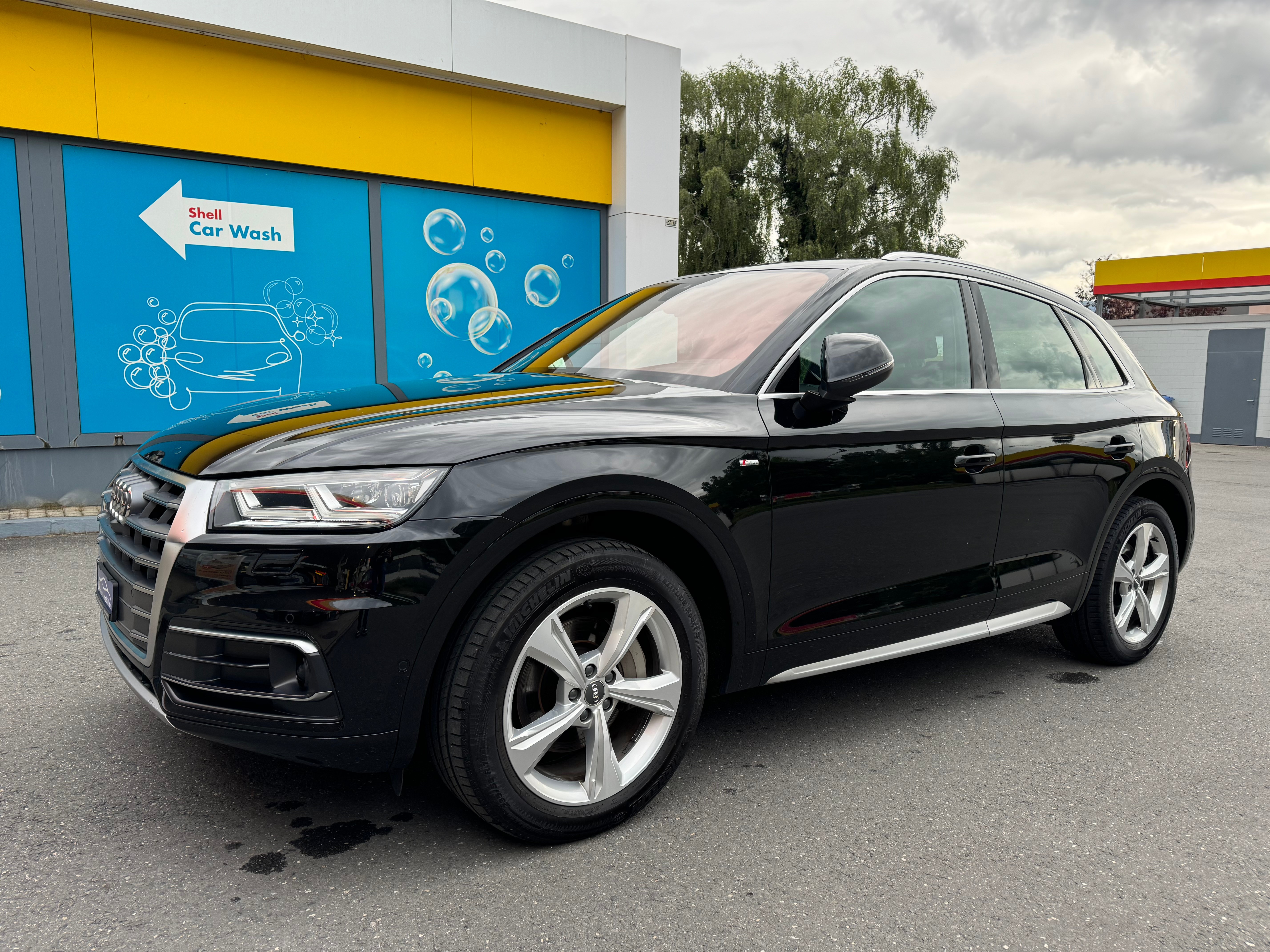 AUDI Q5 2.0 TDI sport quattro S-tronic