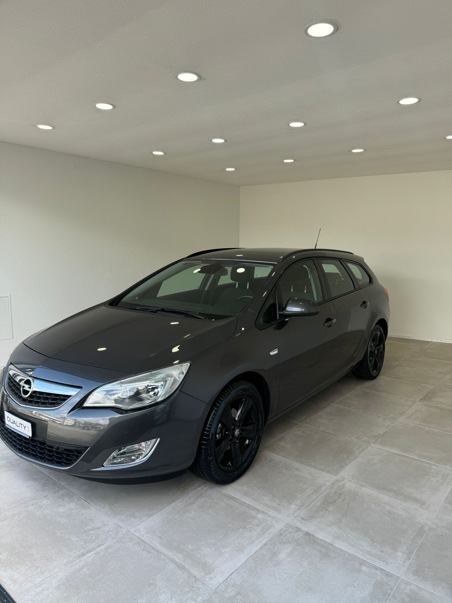 OPEL Astra SportsTourer 1.4i 16V Turbo Sport