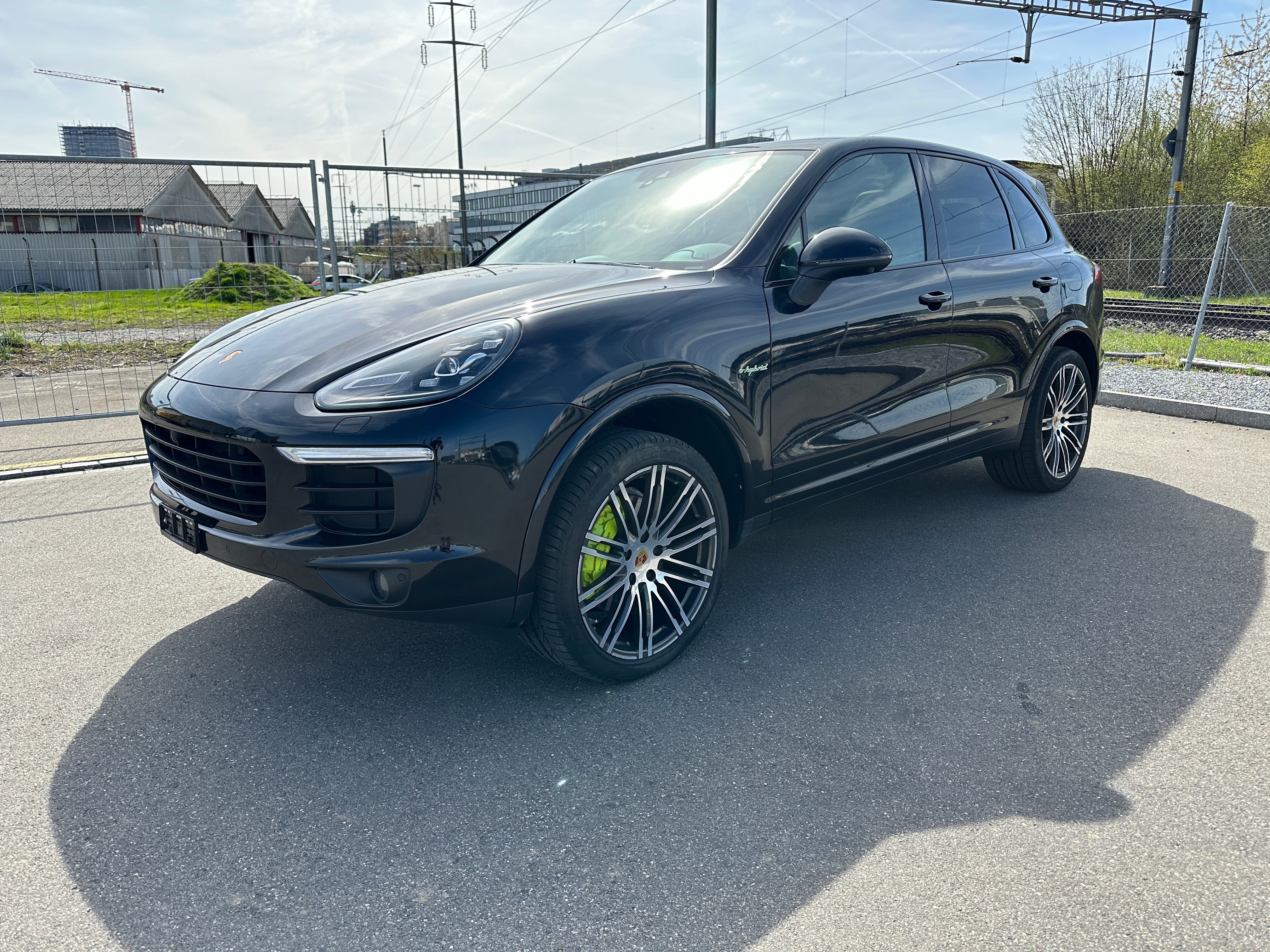 PORSCHE Cayenne S E-Hybrid Platinum Edition