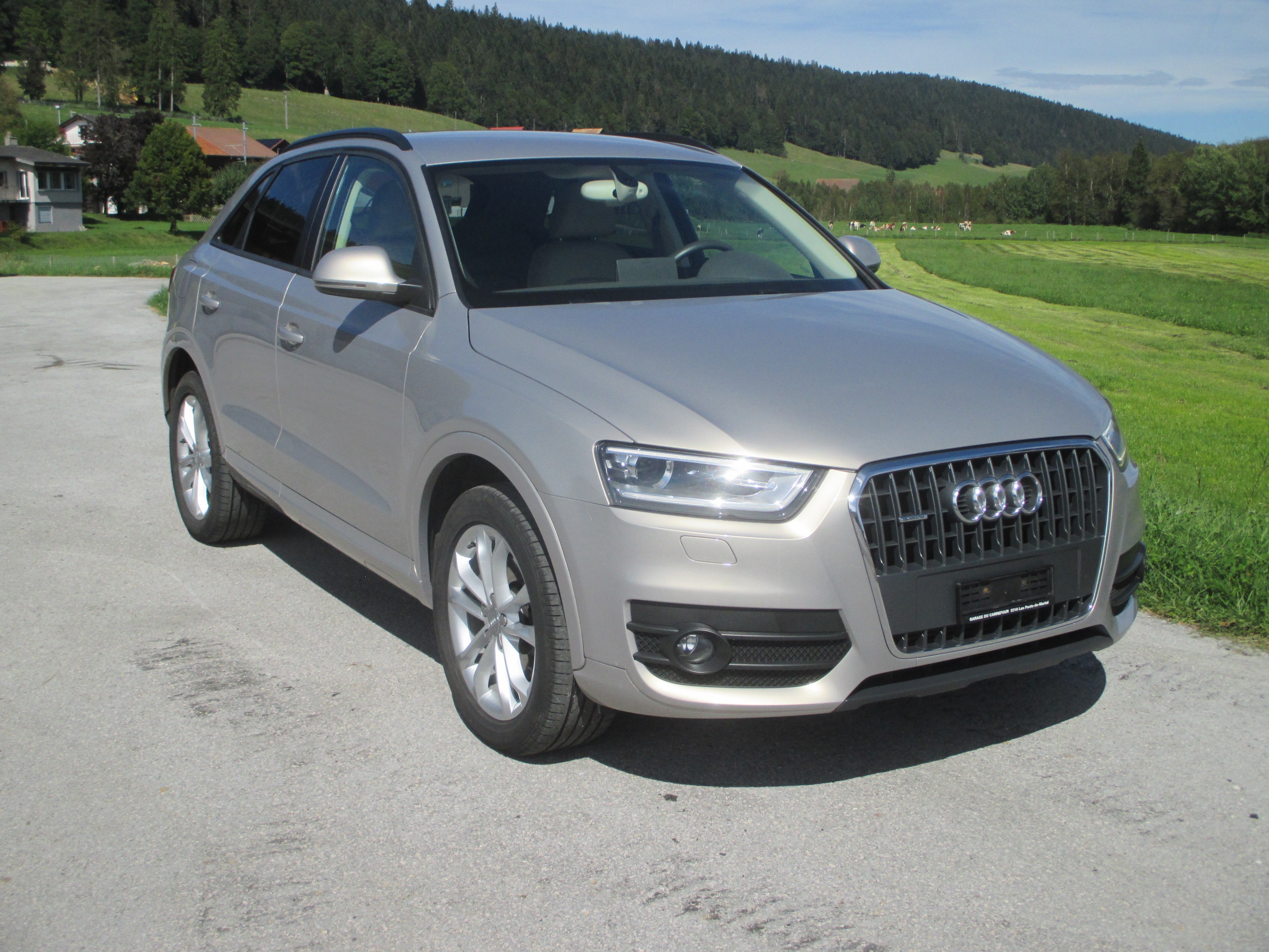 AUDI Q3 2.0 TFSI quattro S-tronic