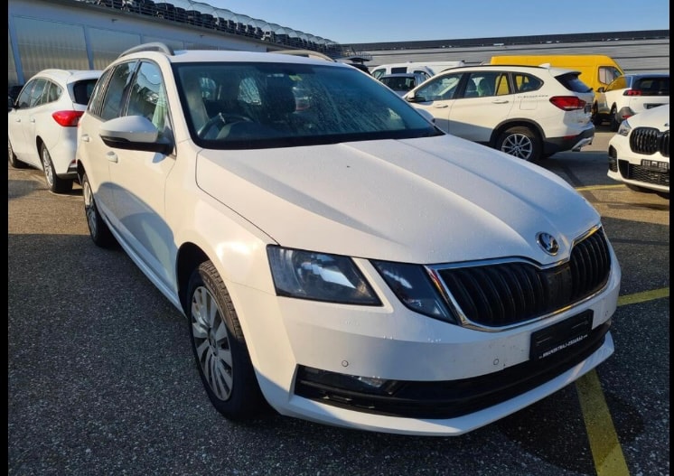 SKODA Octavia Combi 1.6 TDI Ambition 4x4