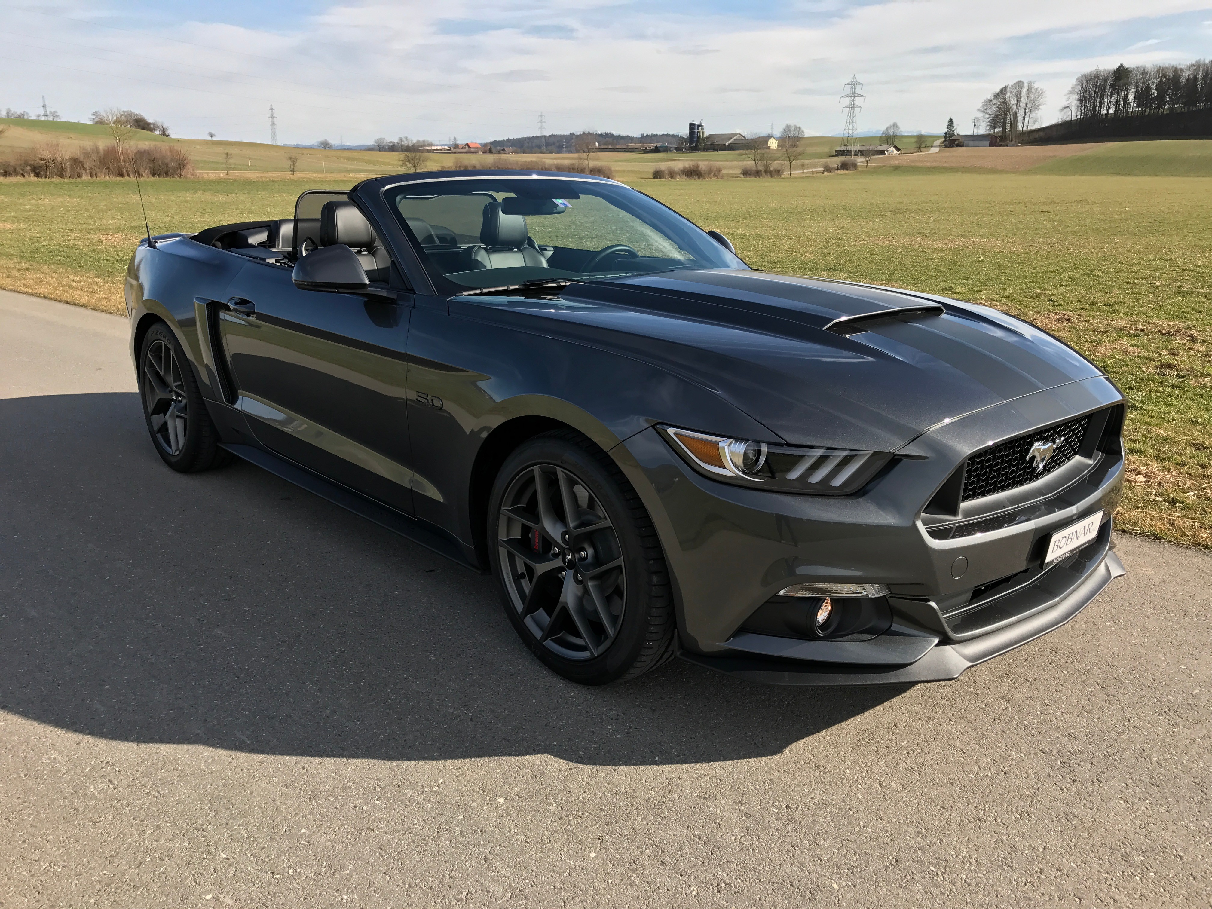 FORD Mustang Convertible 5.0 V8 GT Automat