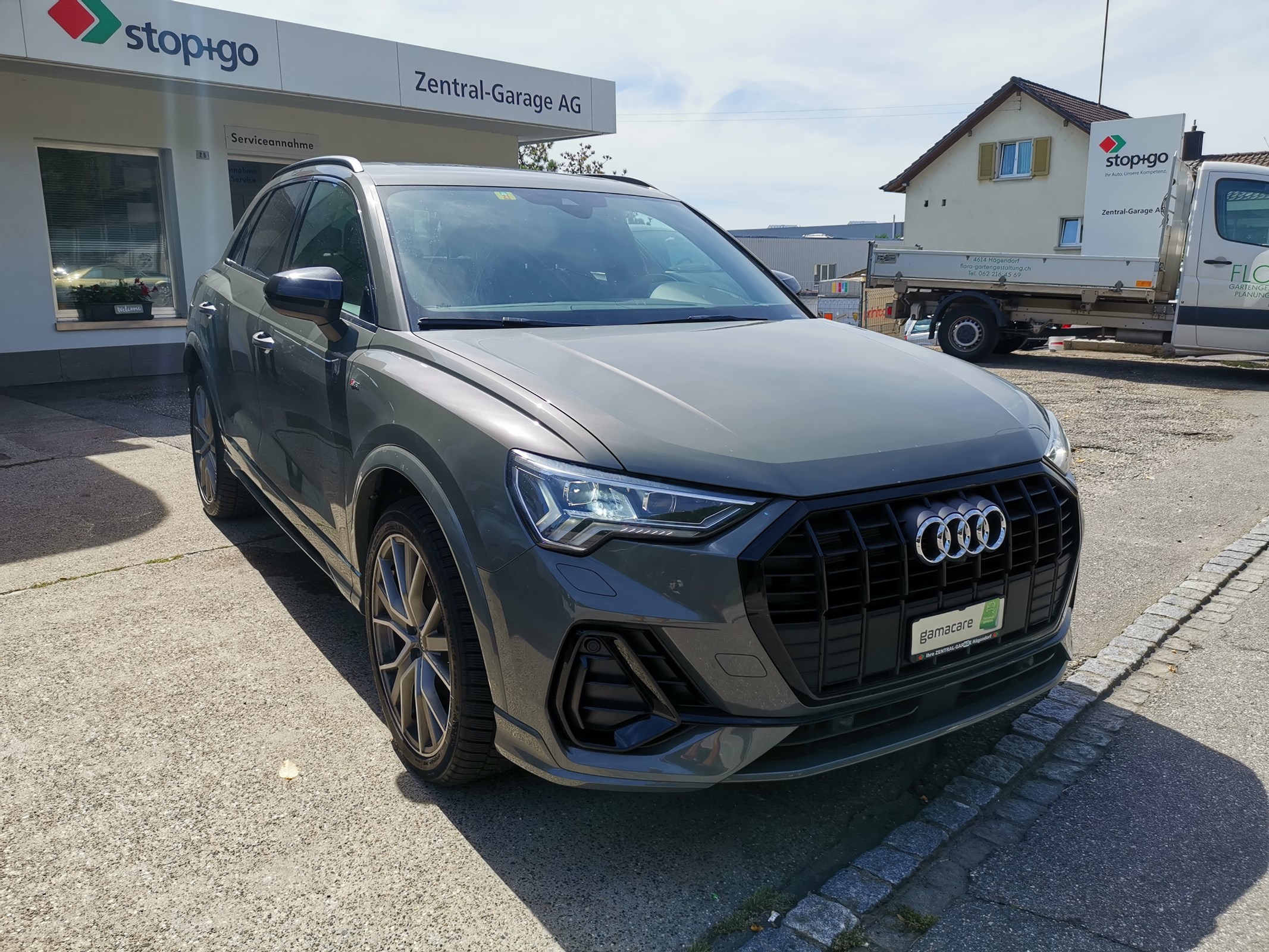 AUDI Q3 45 TFSI e S line S-tronic