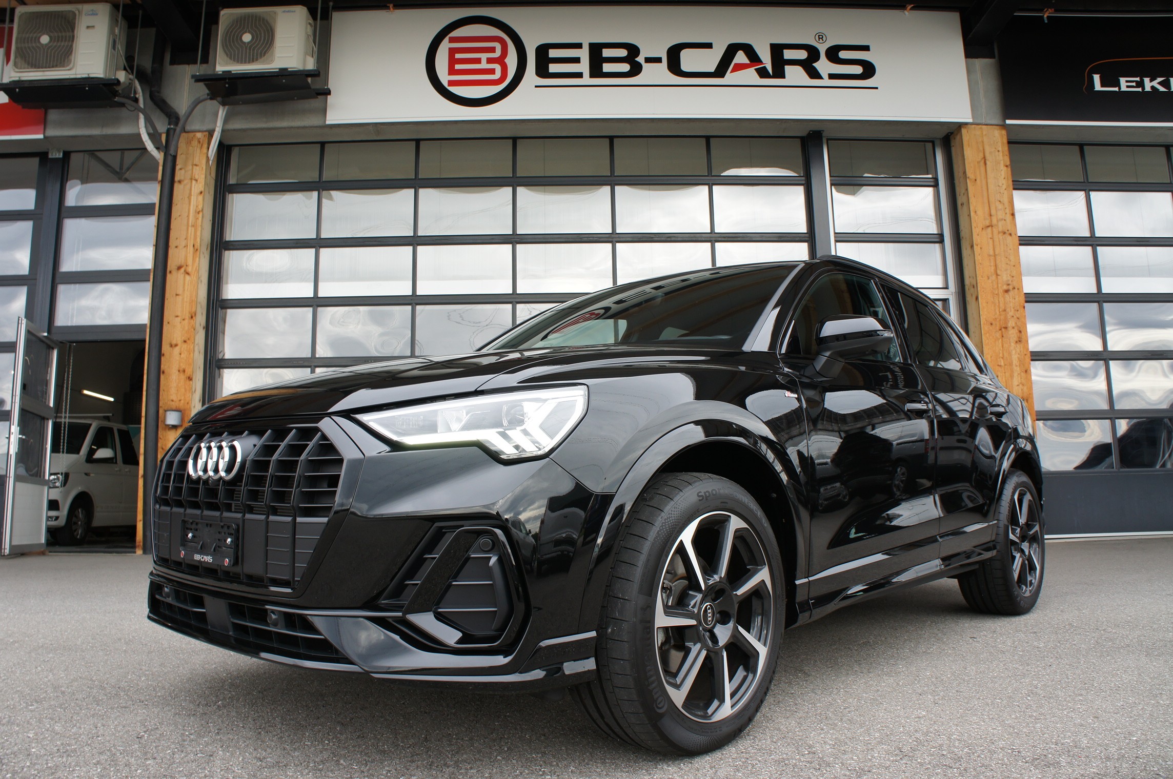 AUDI Q3 35 TFSI S line Attraction S-tronic