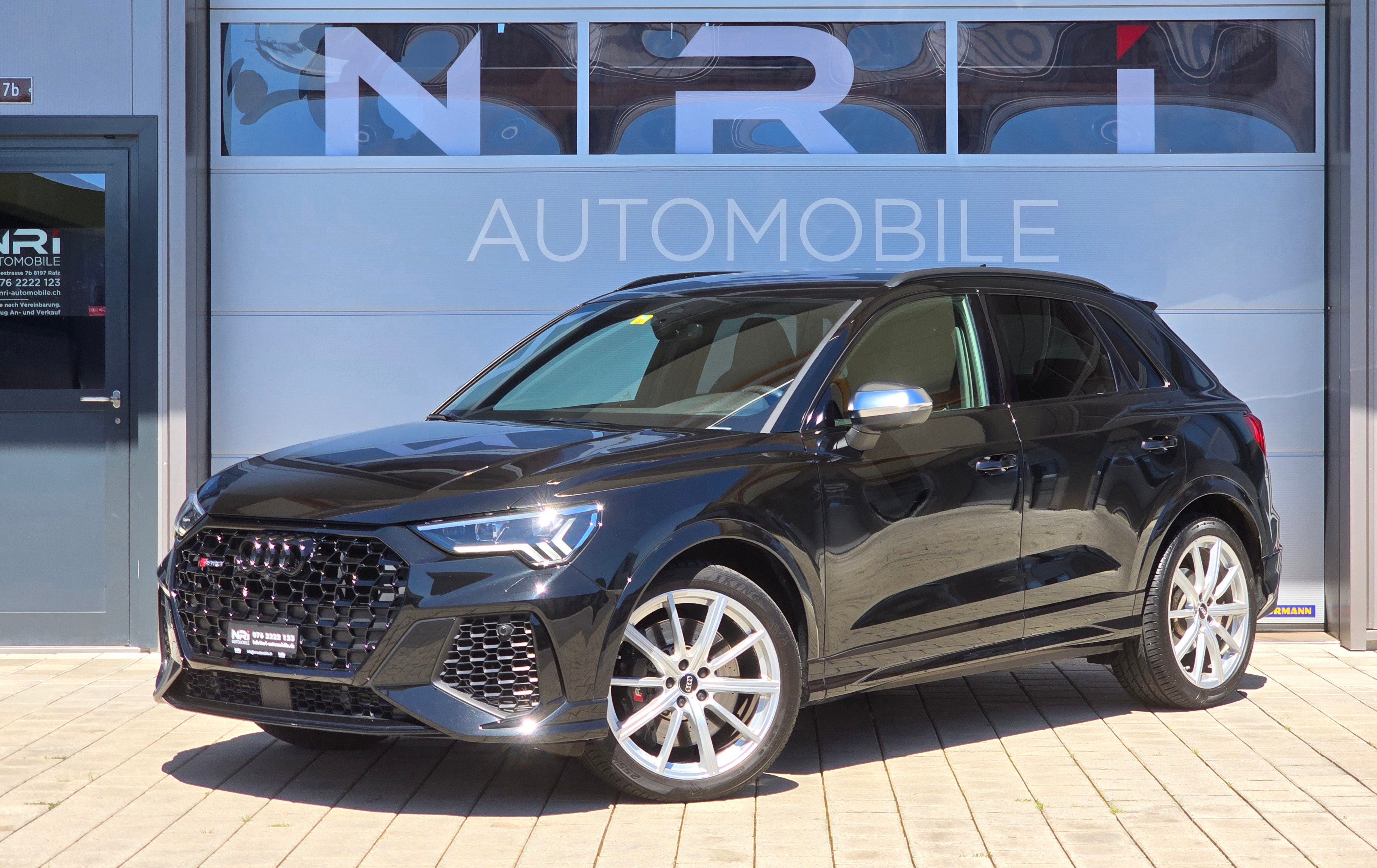 AUDI RS Q3 2.5 TFSI quattro S-Tronic