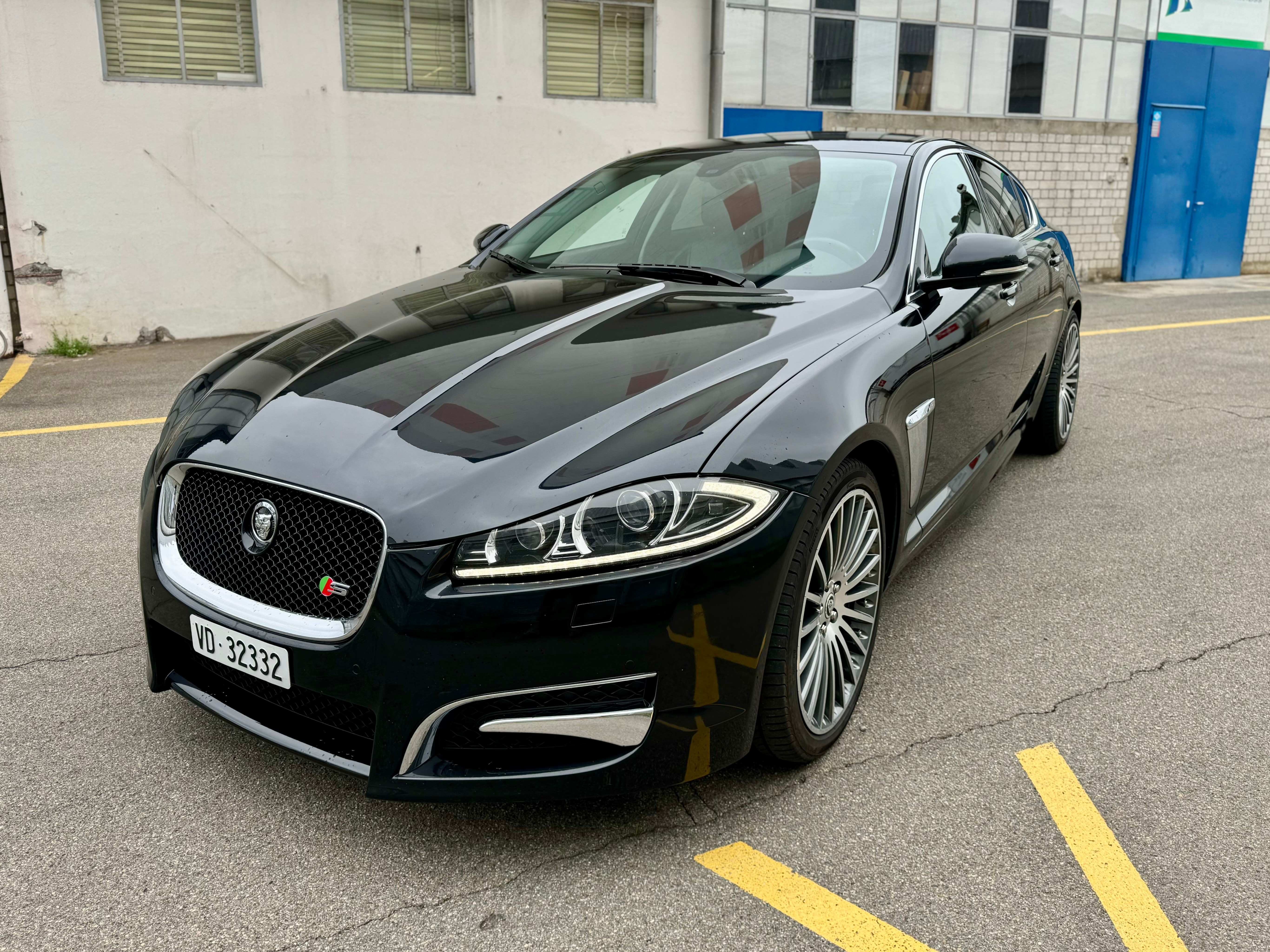 JAGUAR XF 3.0d S V6 R-Sport