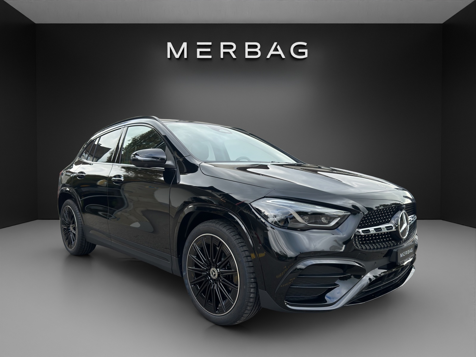 MERCEDES-BENZ GLA 220d 4Matic 8G-DCT