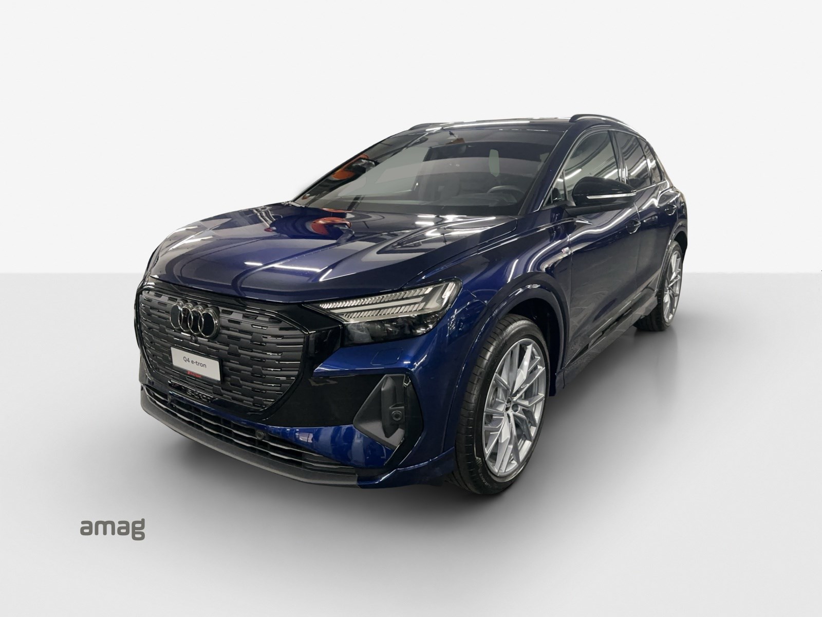 AUDI Q4 e-tron 45 quattro