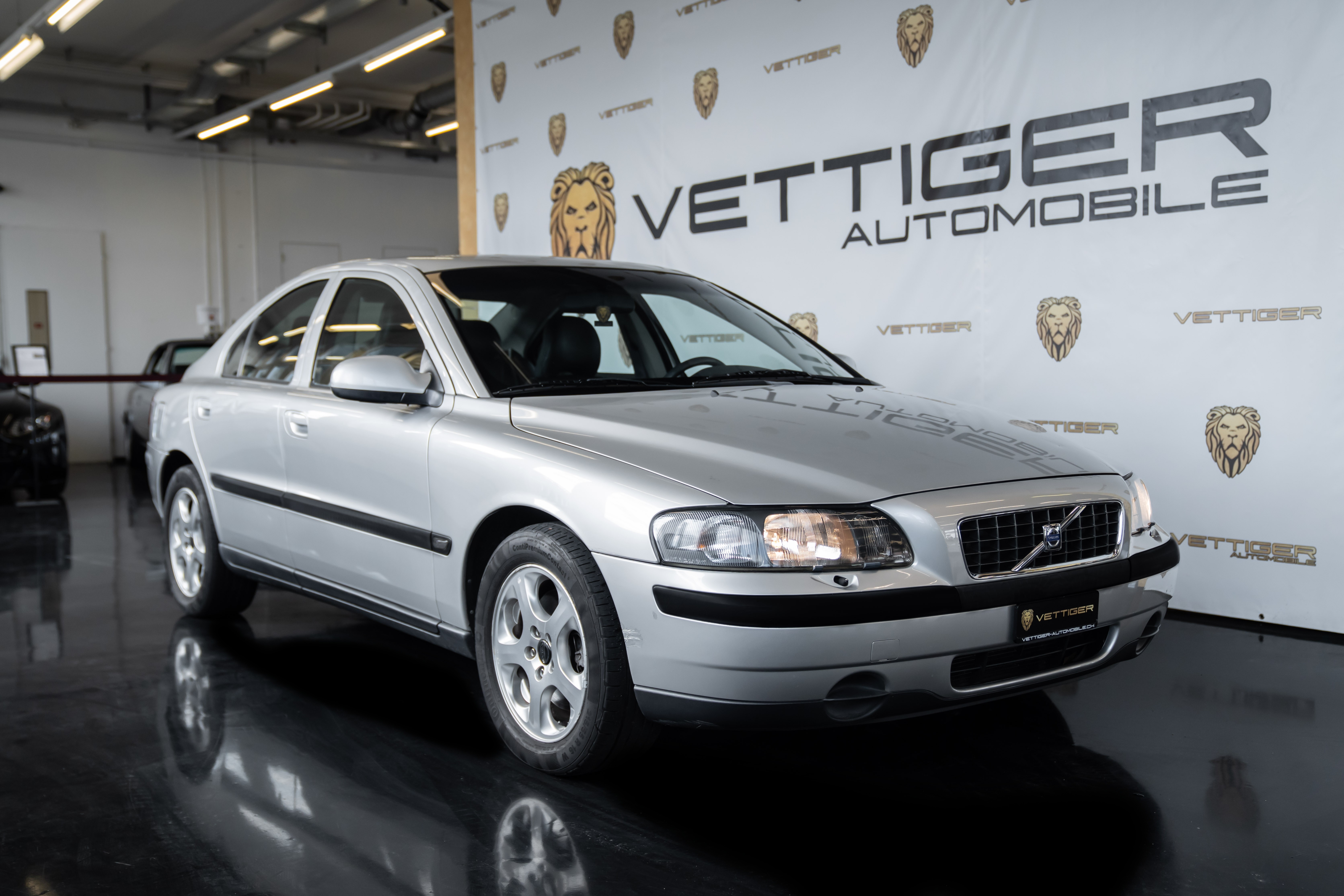 VOLVO S60 2.4