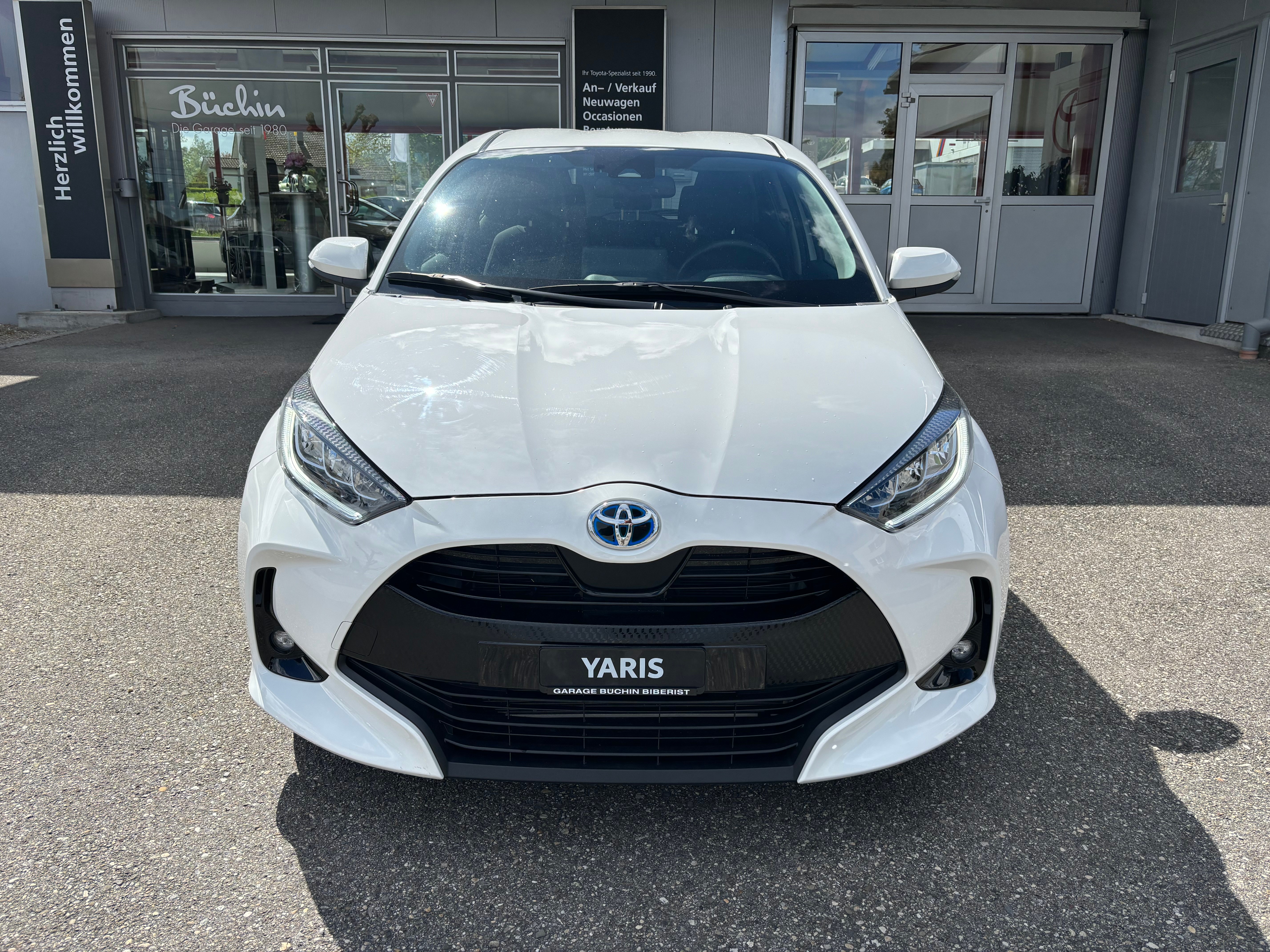 TOYOTA Yaris 1.5 Trend e-CVT