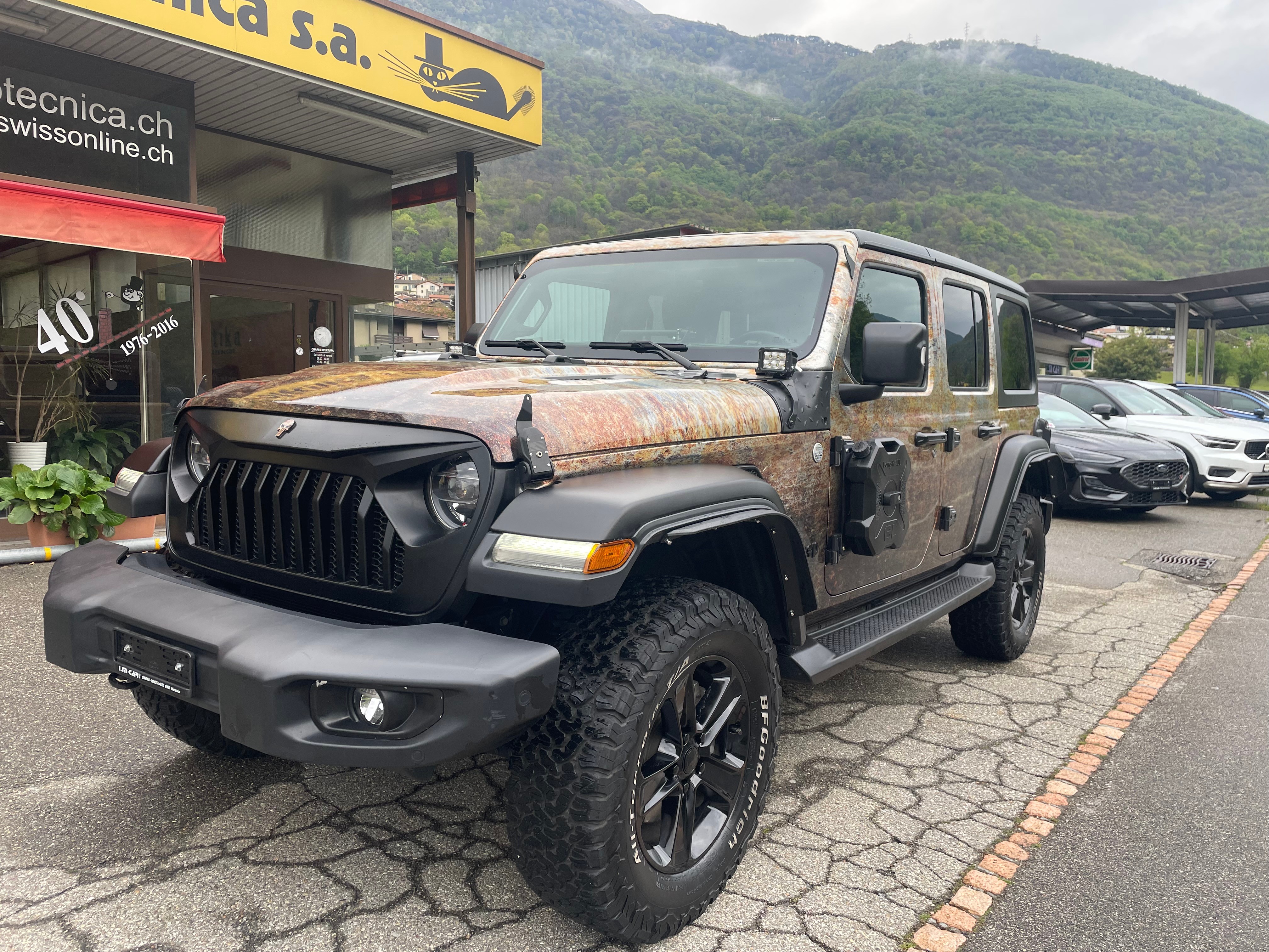 JEEP Wrangler 2.2MJ Unlimited Sahara Automatic