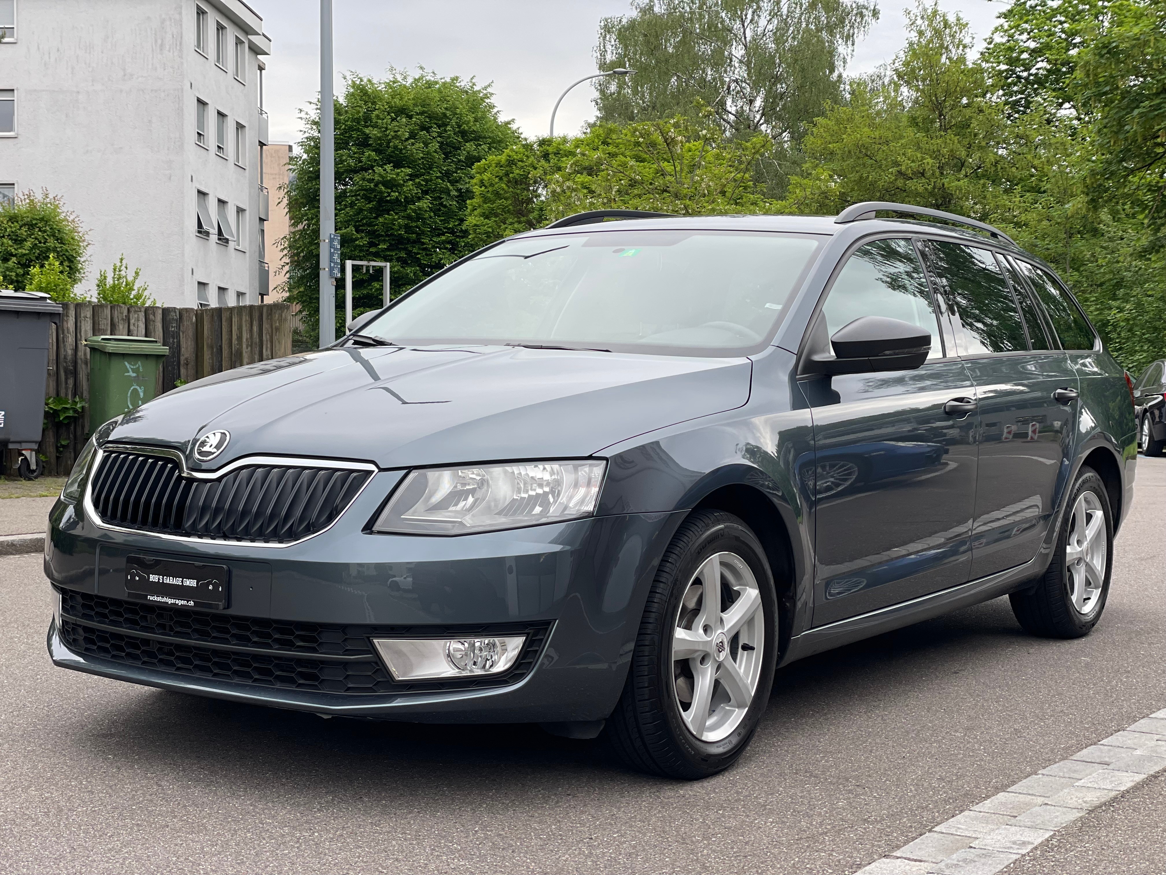 SKODA Octavia Combi 1.2 TSI Active