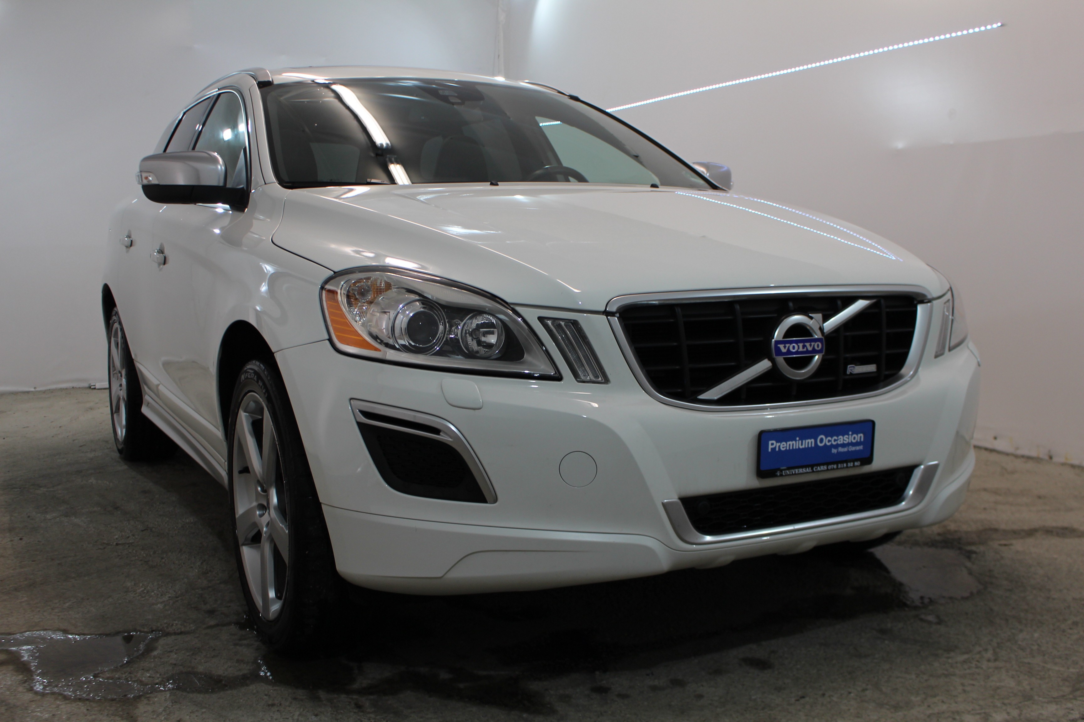 VOLVO XC60 D5 AWD R-Design Geartronic