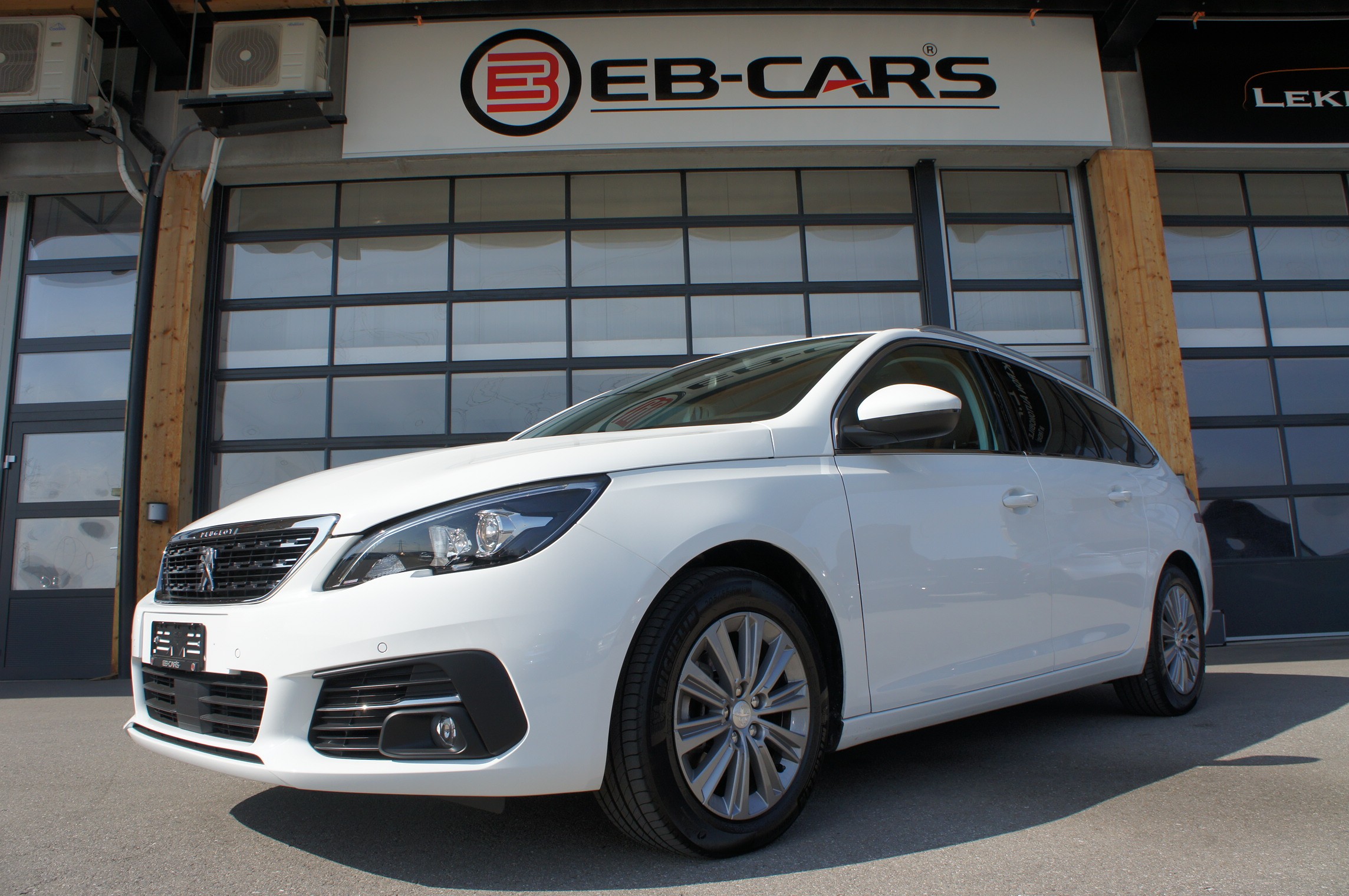 PEUGEOT 308 SW 1.5 BlueHDI Allure Pack EAT8