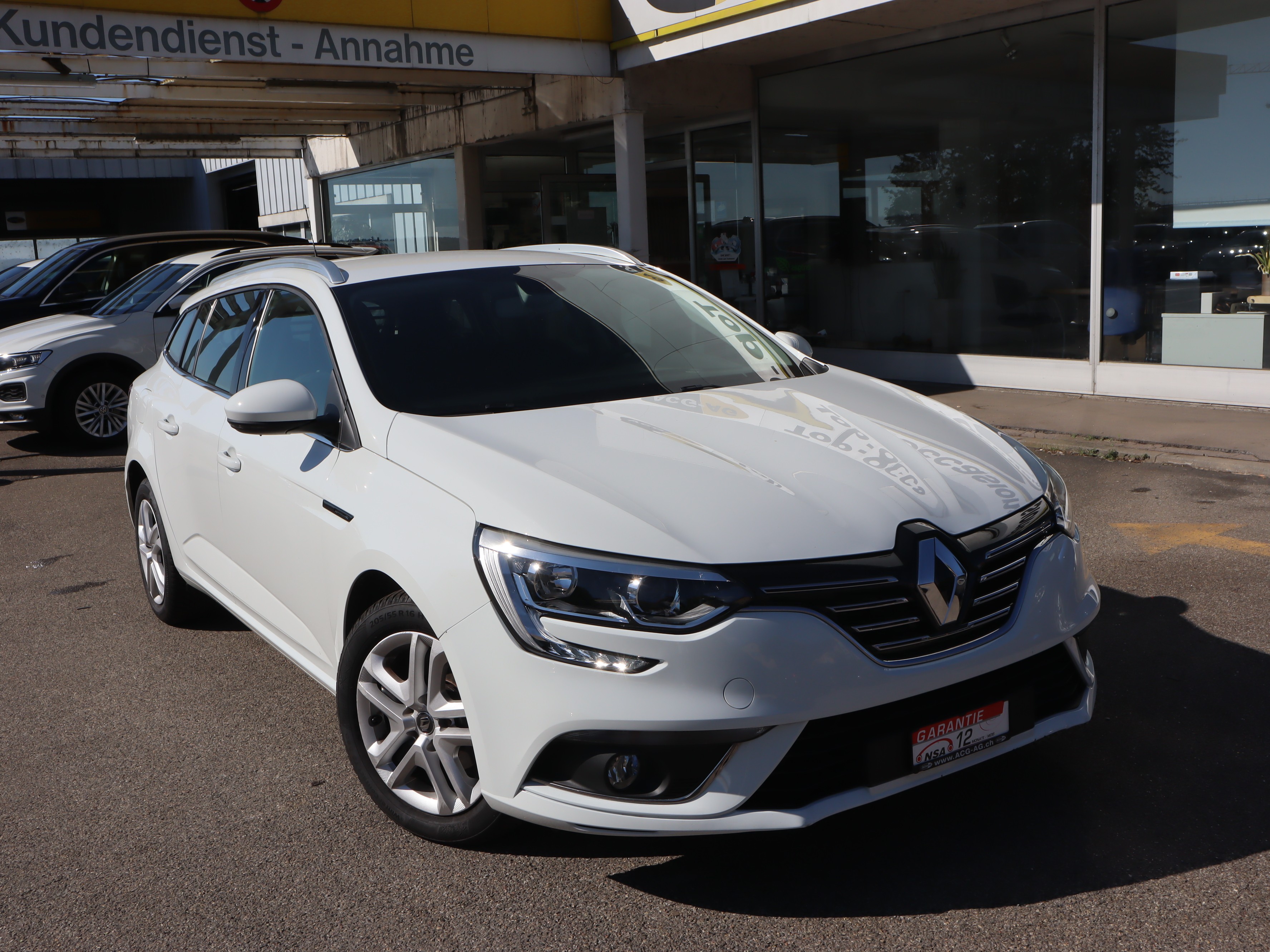 RENAULT Mégane Grandtour 1.5 dCi Business EDC ** Navigation ** Frisch ab MFK & Service **