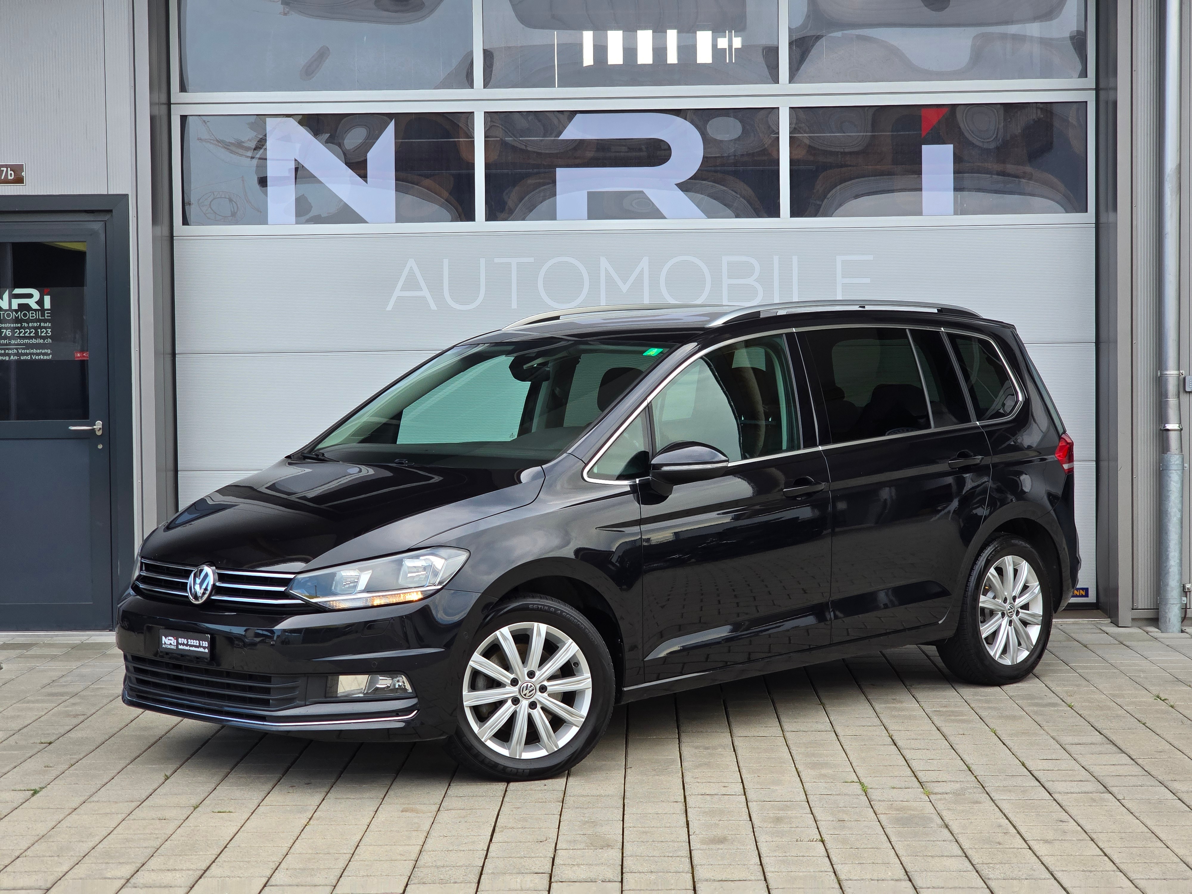 VW Touran 2.0 TDI SCR Highline DSG