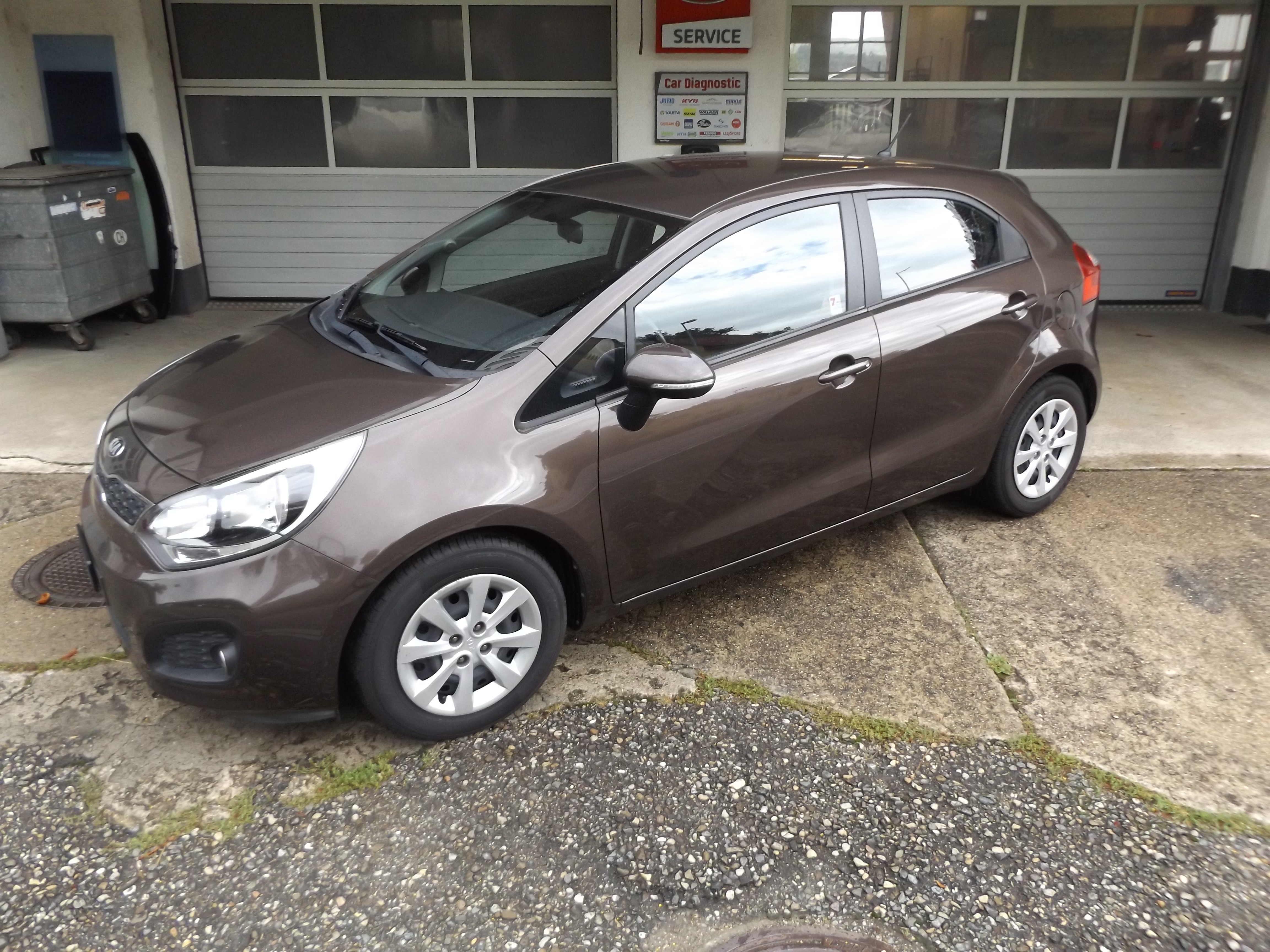 KIA Rio 1.4 CVVT Trend