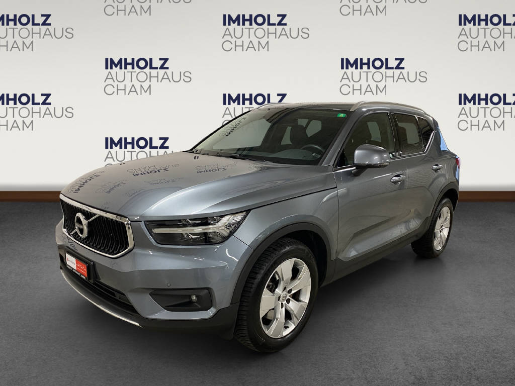 VOLVO XC40 2.0 D4 Momentum AWD