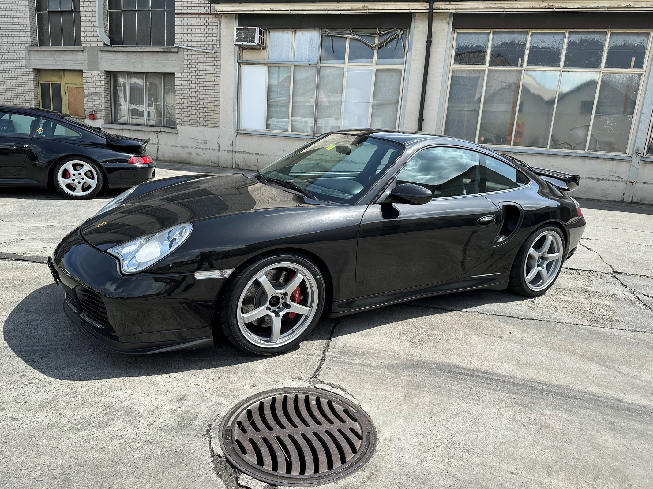 PORSCHE 911 Turbo