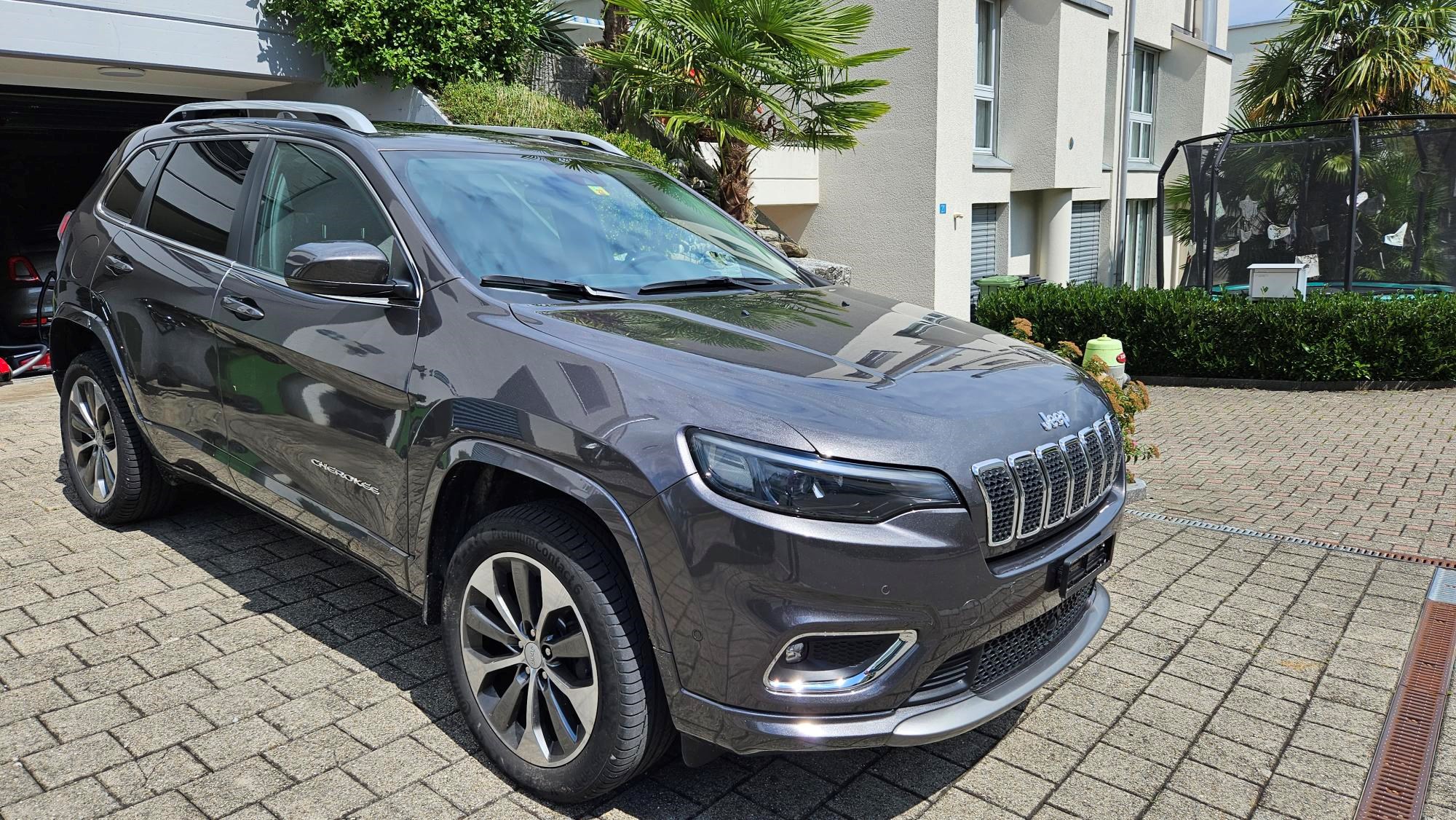 JEEP Cherokee 2.2MJ Overland AWD Drive I 9ATX