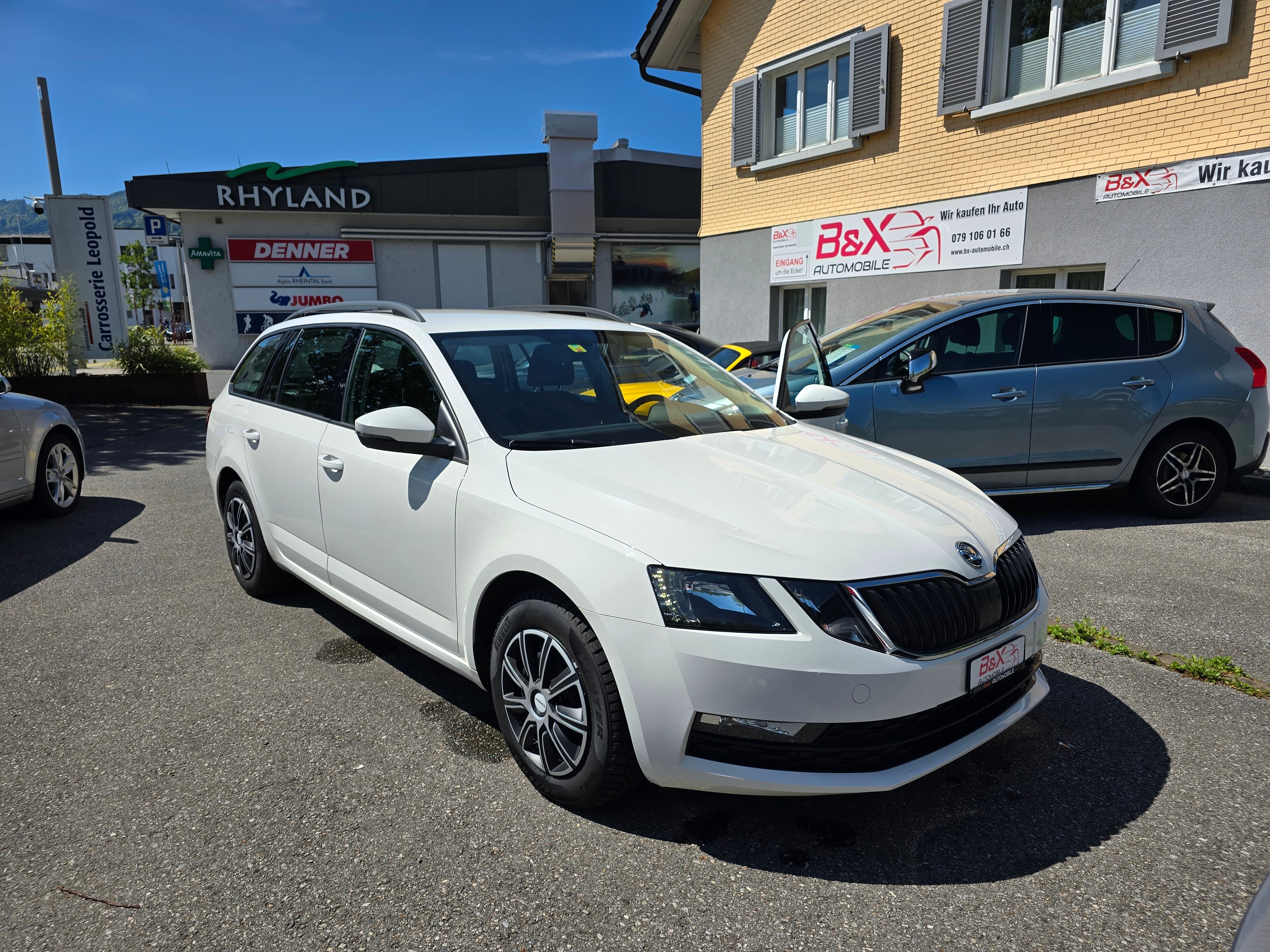 SKODA Octavia Combi 1.6 TDI Ambition