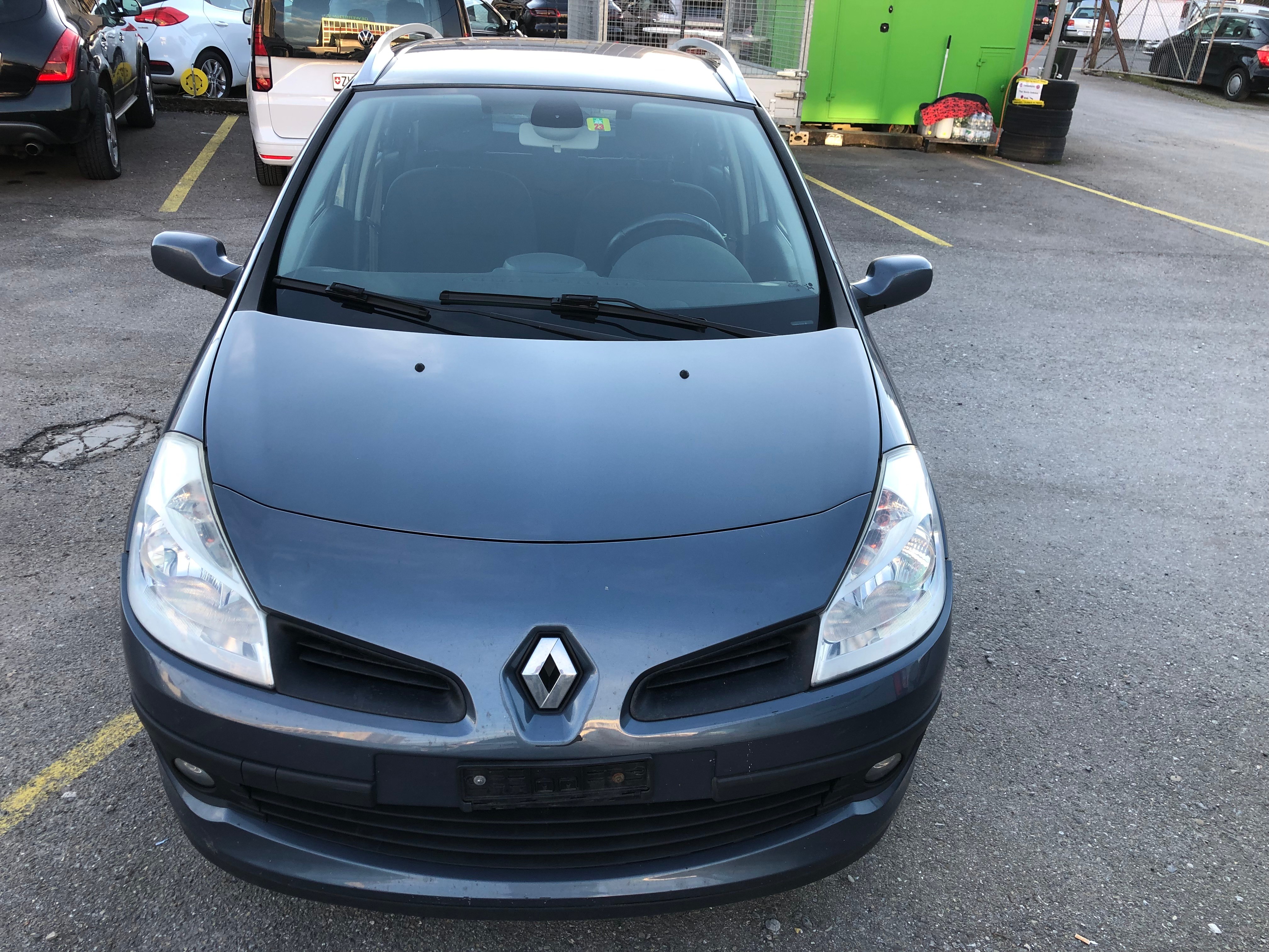 RENAULT Clio Grandtour 1.2 16V Turbo Dynamique