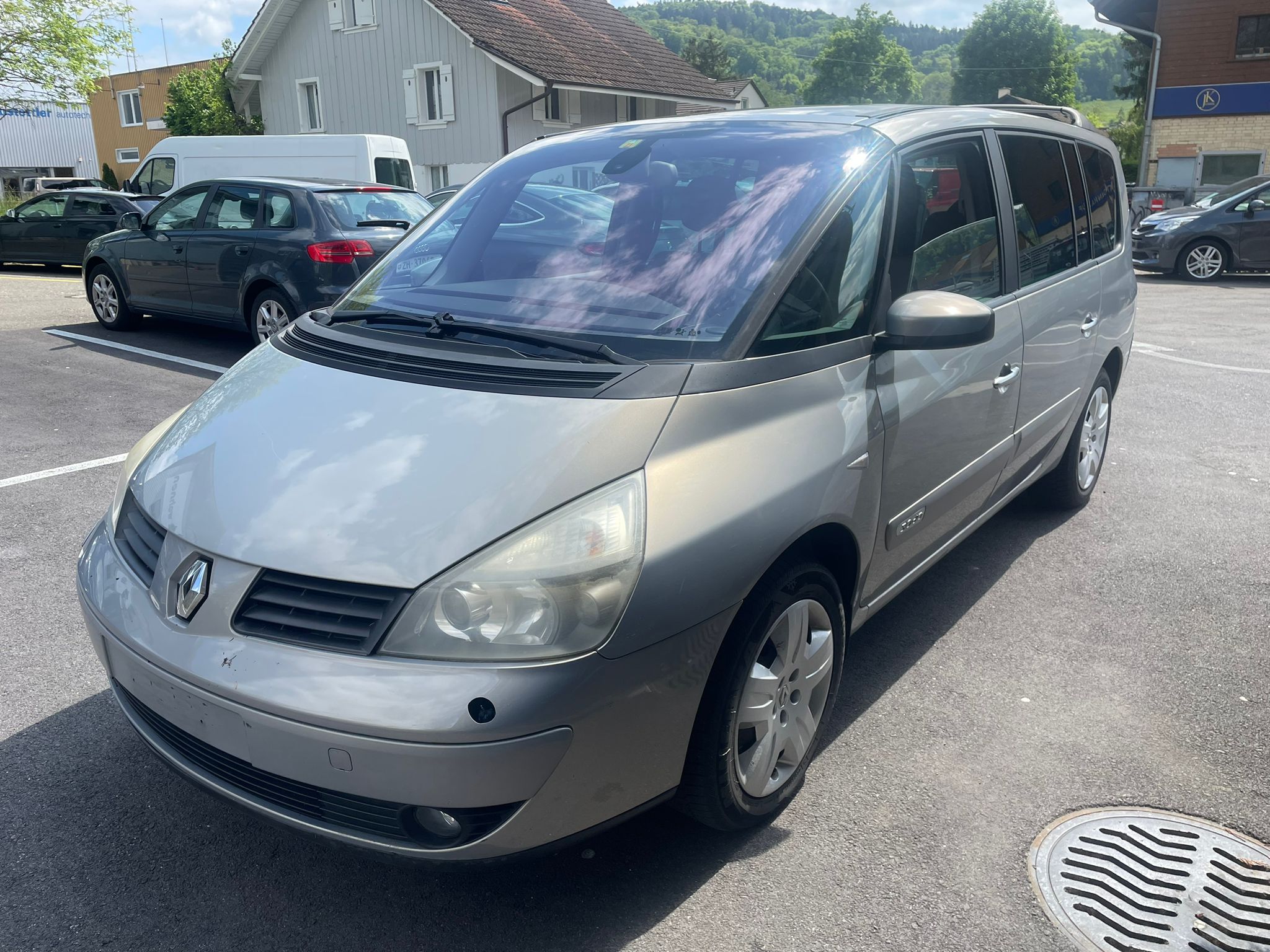 RENAULT Espace 3.0 dCi Expression Automatic