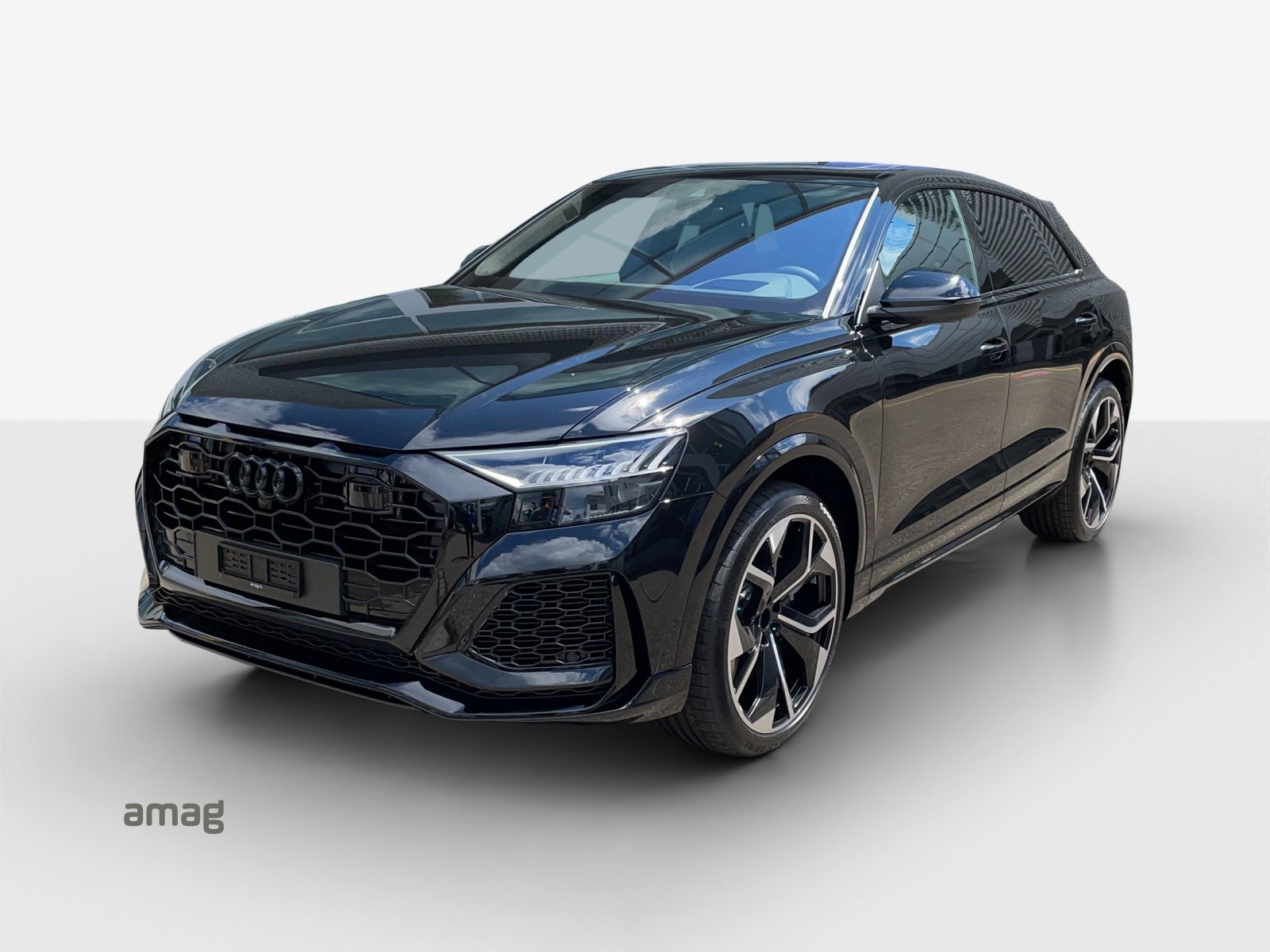 AUDI RSQ8 quattro tiptronic