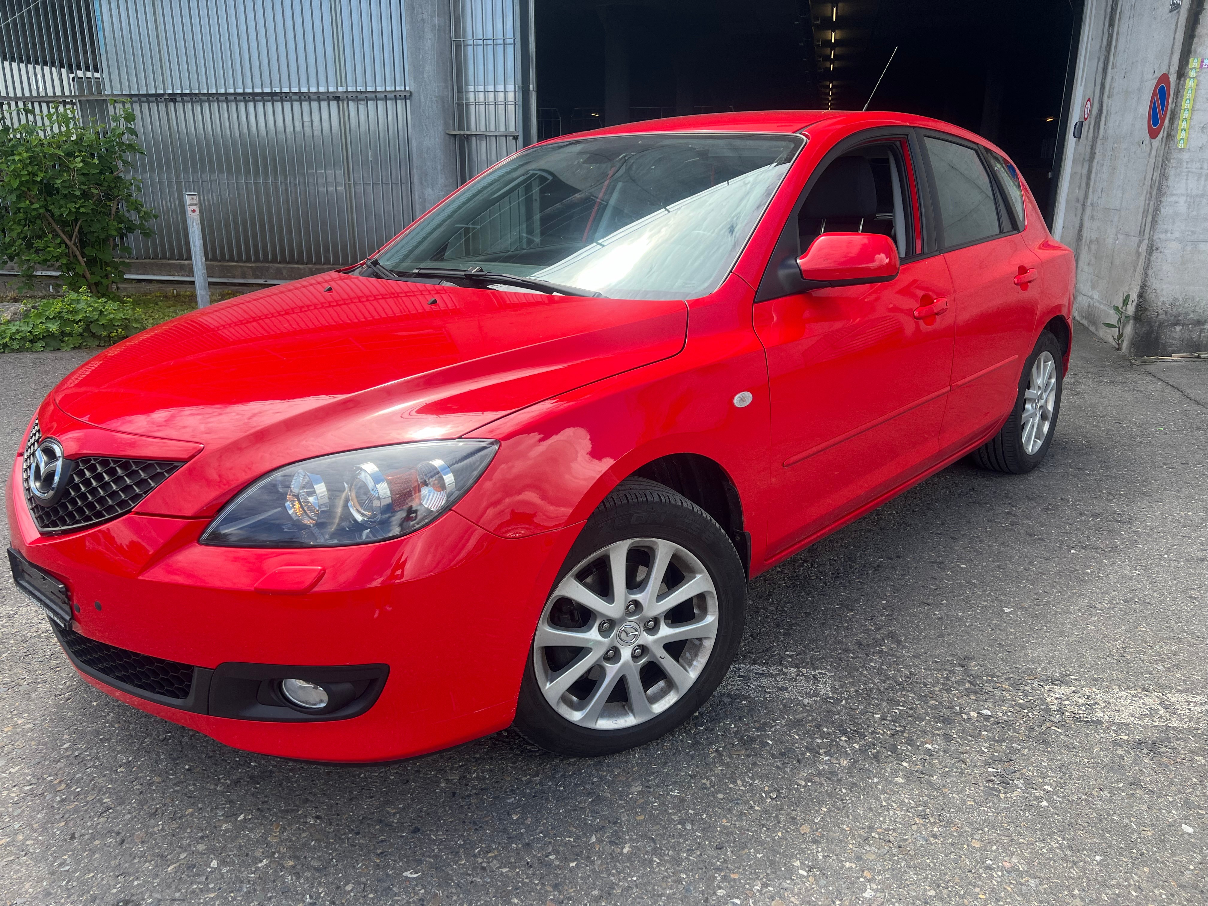 MAZDA 3 1.6 16V Confort