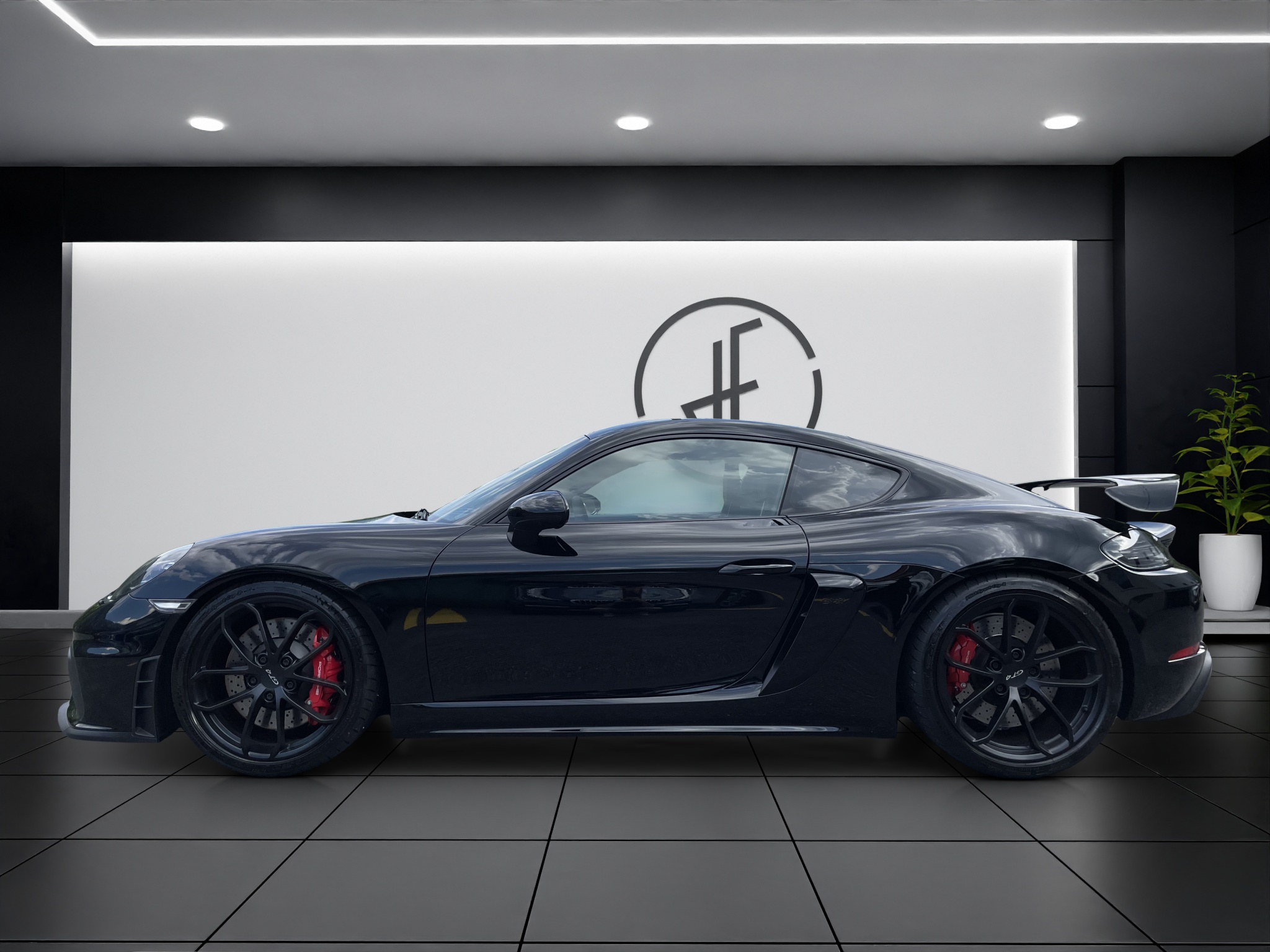 PORSCHE 718 Cayman GT4 PDK