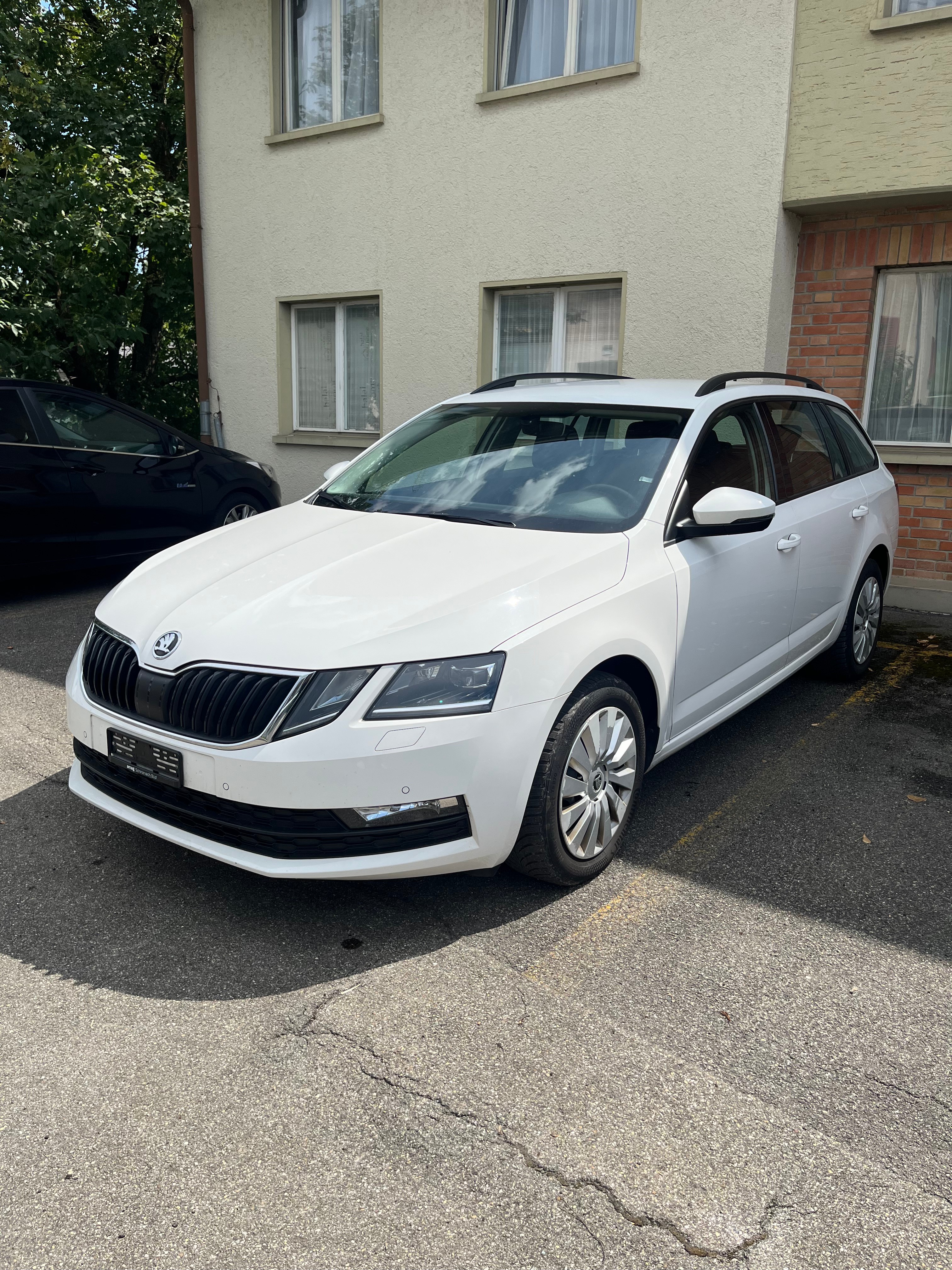 SKODA Octavia Combi 1.6 TDI Ambition DSG