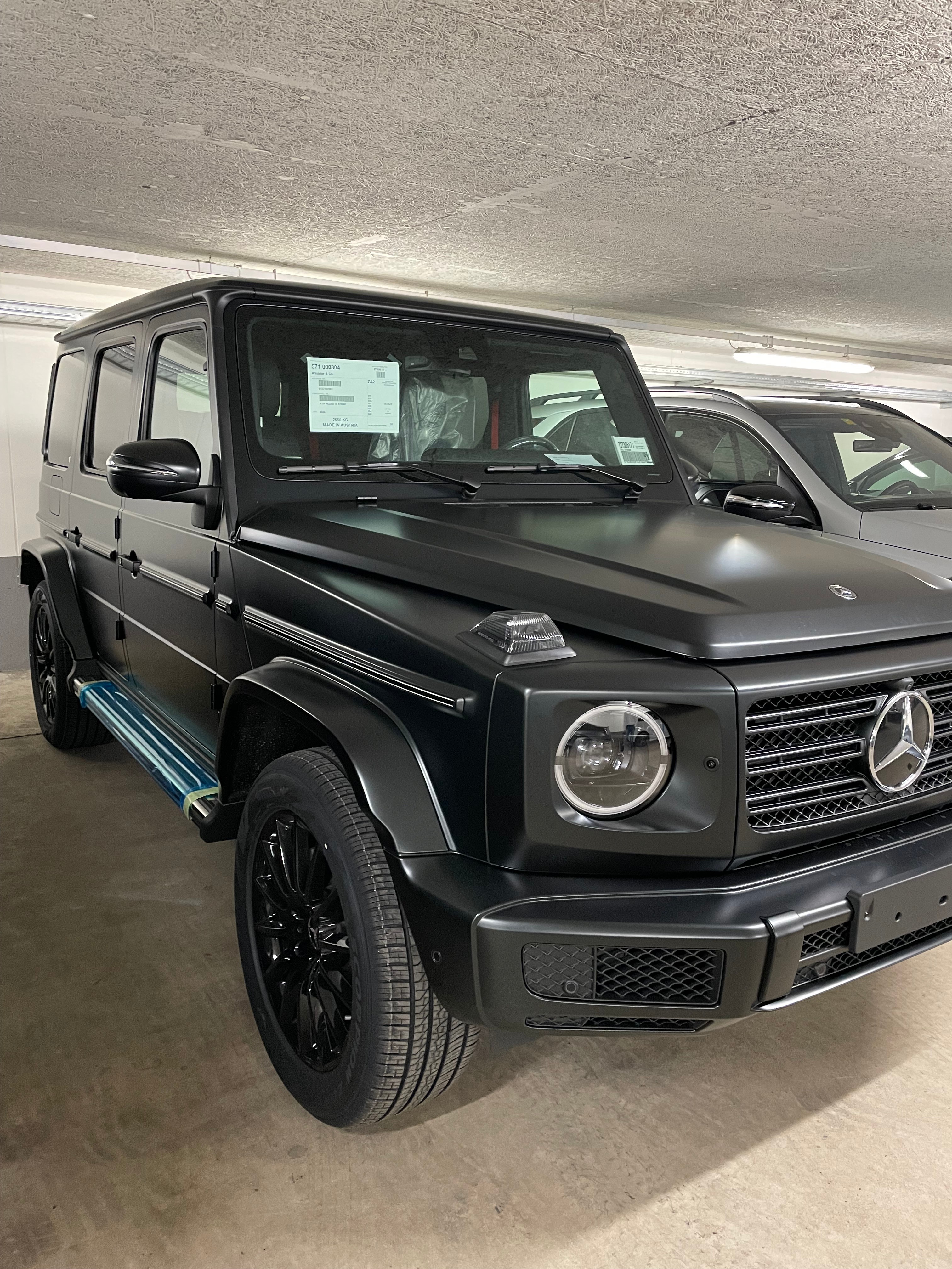 MERCEDES-BENZ G 400 d AMG Line 9G-Tronic