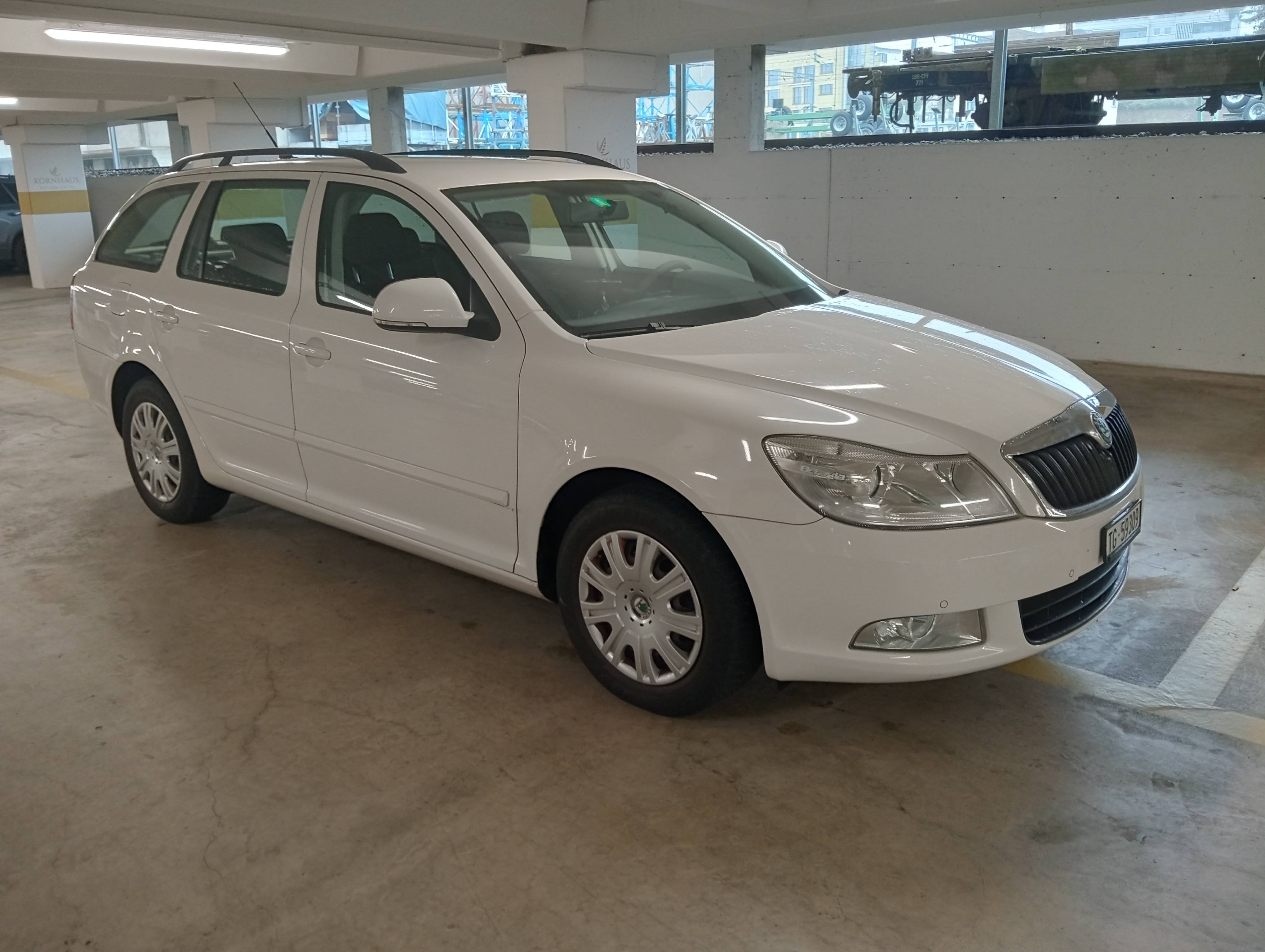 SKODA Octavia Combi 1.9 TDI Ambiente DSG