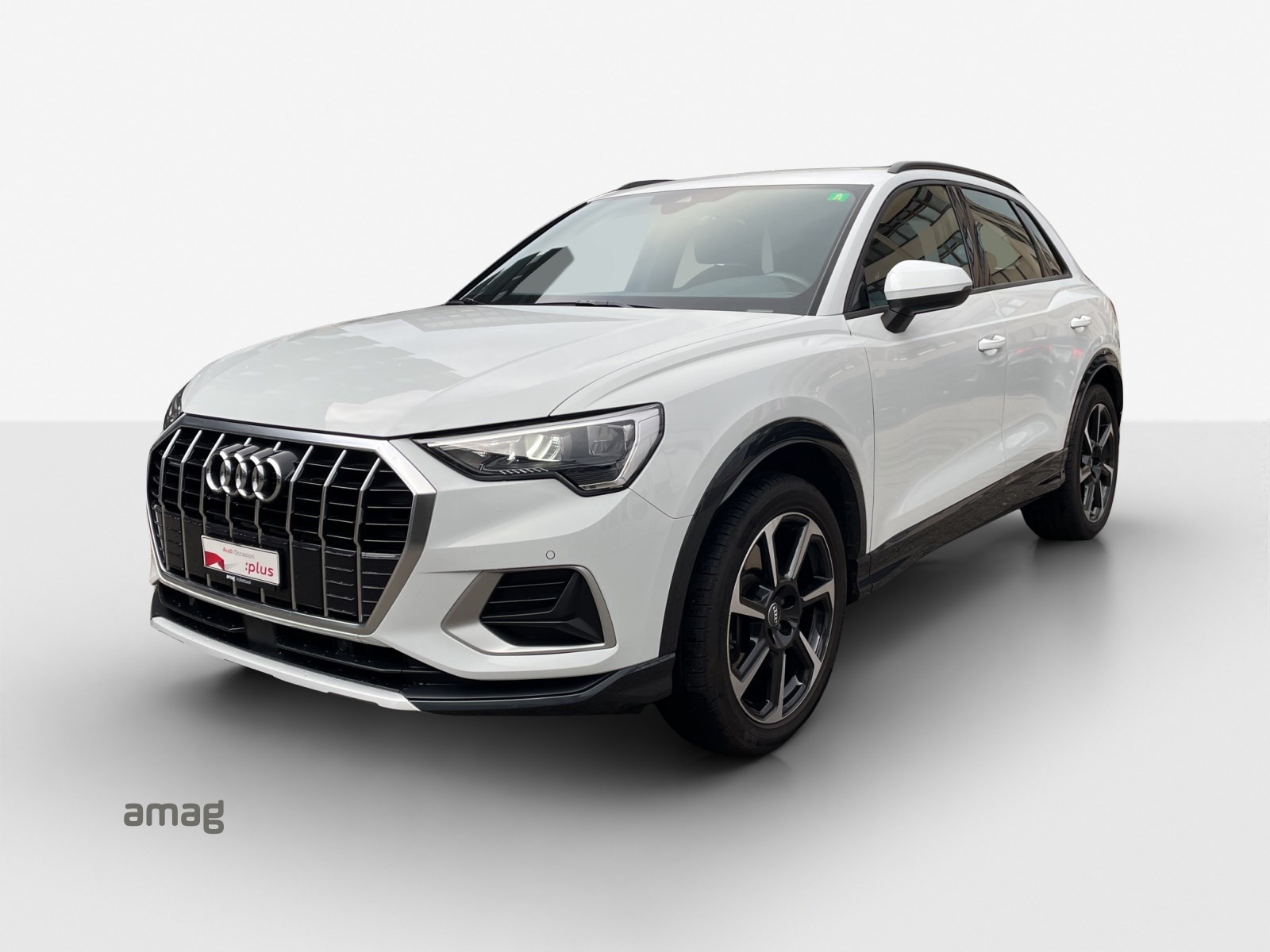 AUDI Q3 45 TFSI advanced quattro S-tronic